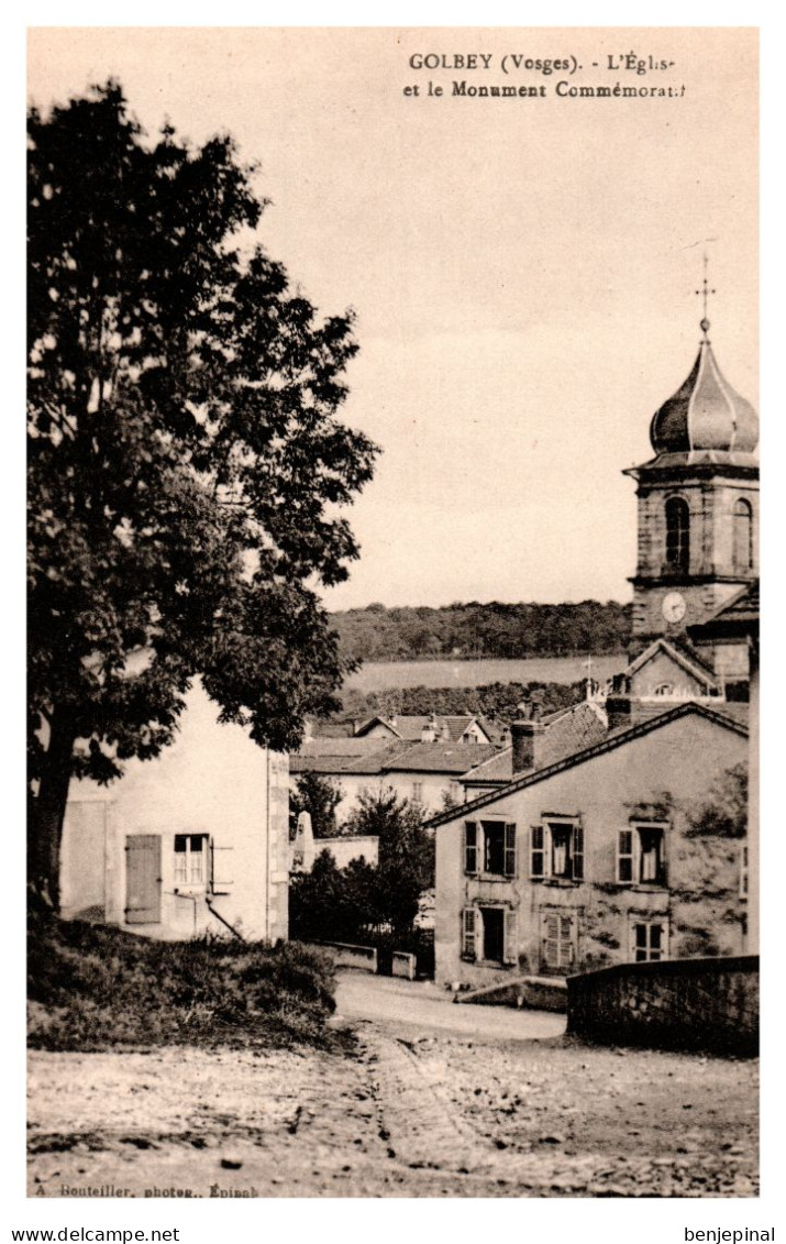 Golbey - L'Eglise Et Le Monument Commémoratif (éditeur Bouteiller à Epinal) - Golbey