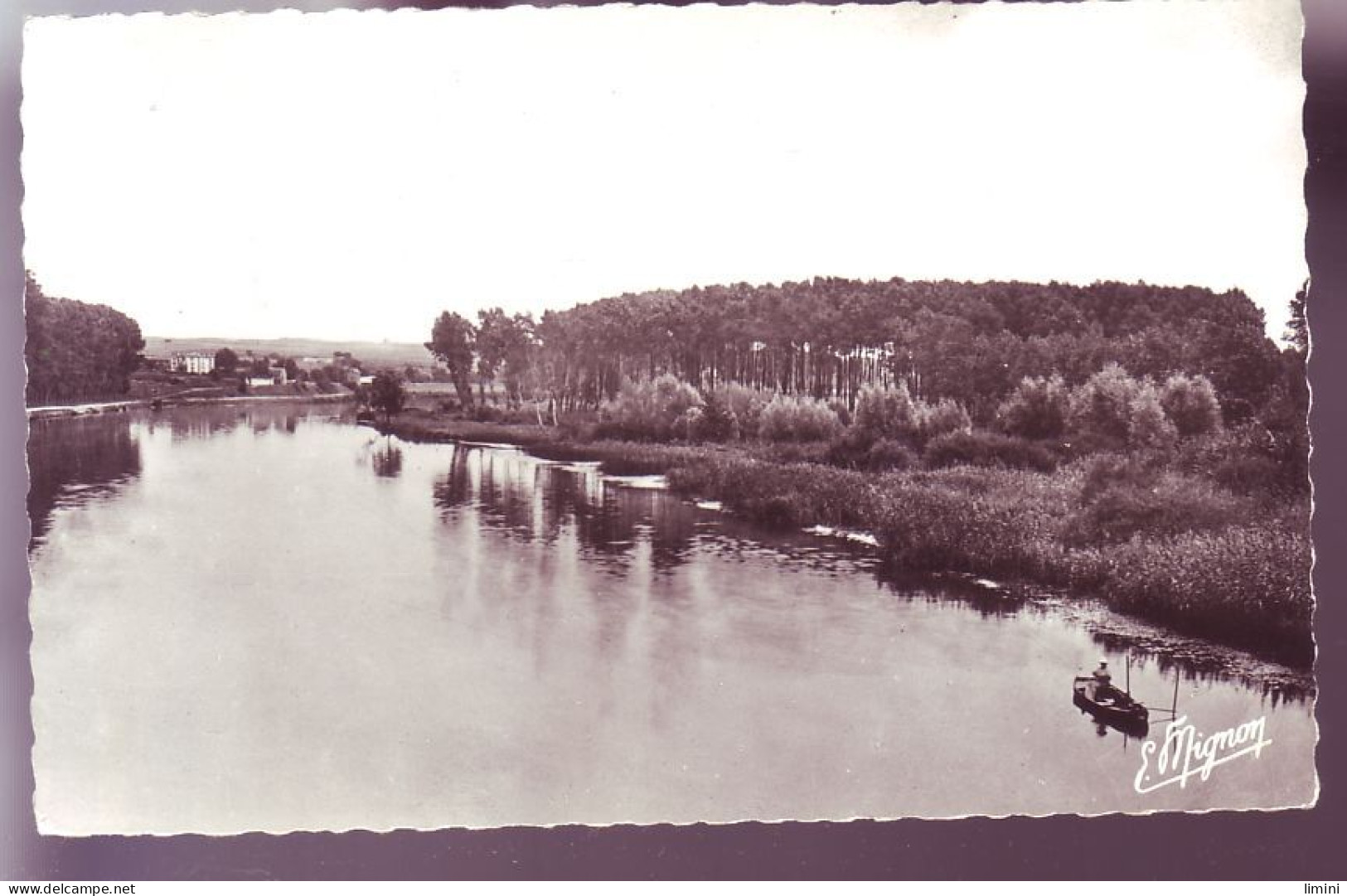 89 - VILLENEUVE-la-GUYARD - LES BORDS DE L'YONNE - ANIMÉE -  - Villeneuve-la-Guyard