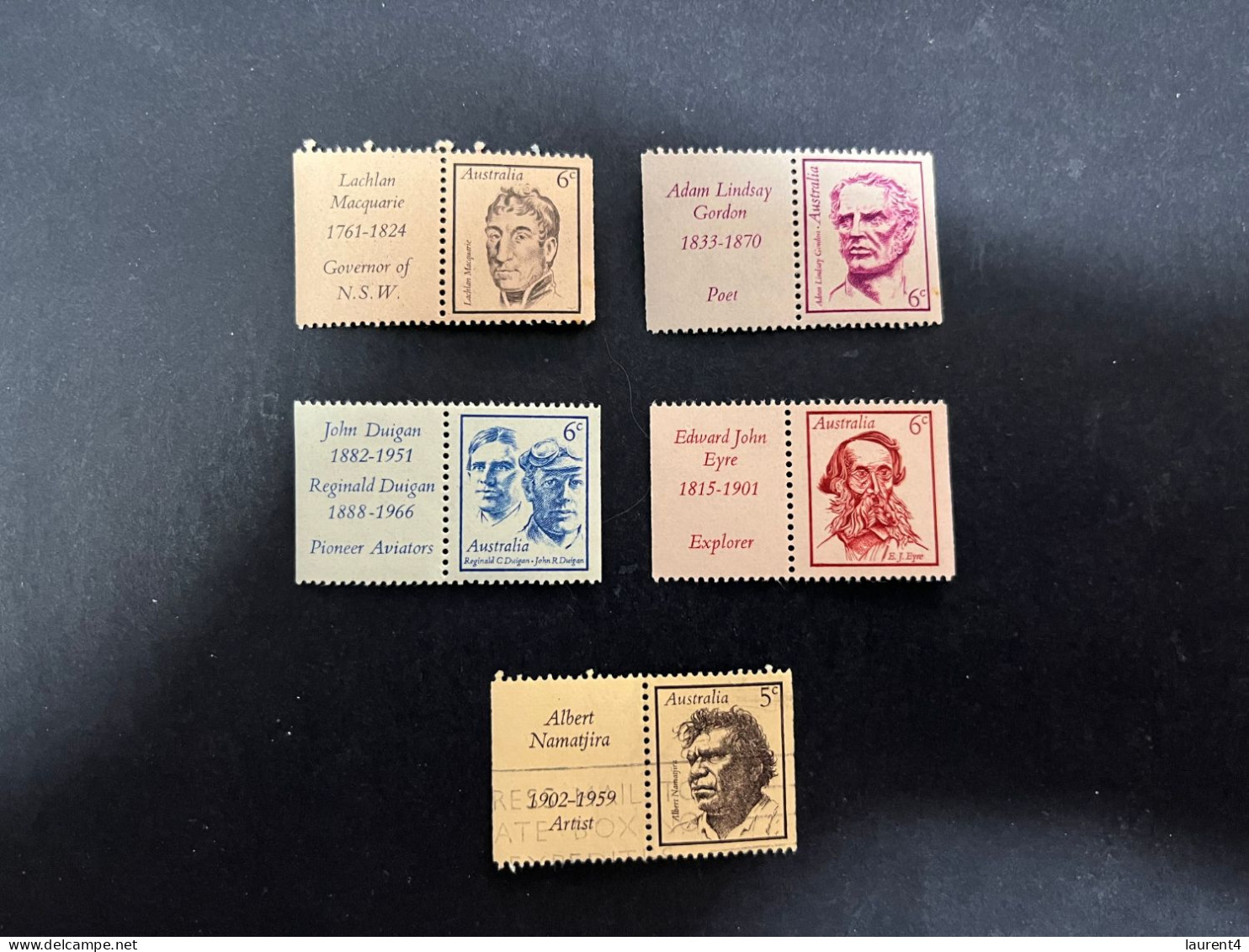 2-5-2024 (stamp) Australia - 4 Mint + 1 Use Stamp (5) With Attached TAB (Famous Peoples) - Neufs