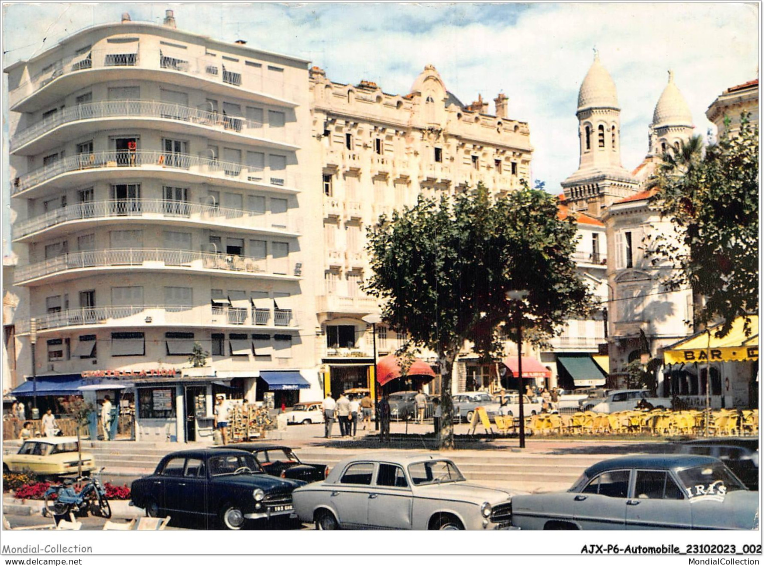 AJXP6-0575 - AUTOMOBILE - REFLETS DE LA COTE D'AZUR - SAINT-RAPHAEL - Entree Du Boulevard Felix-Martin - Bus & Autocars