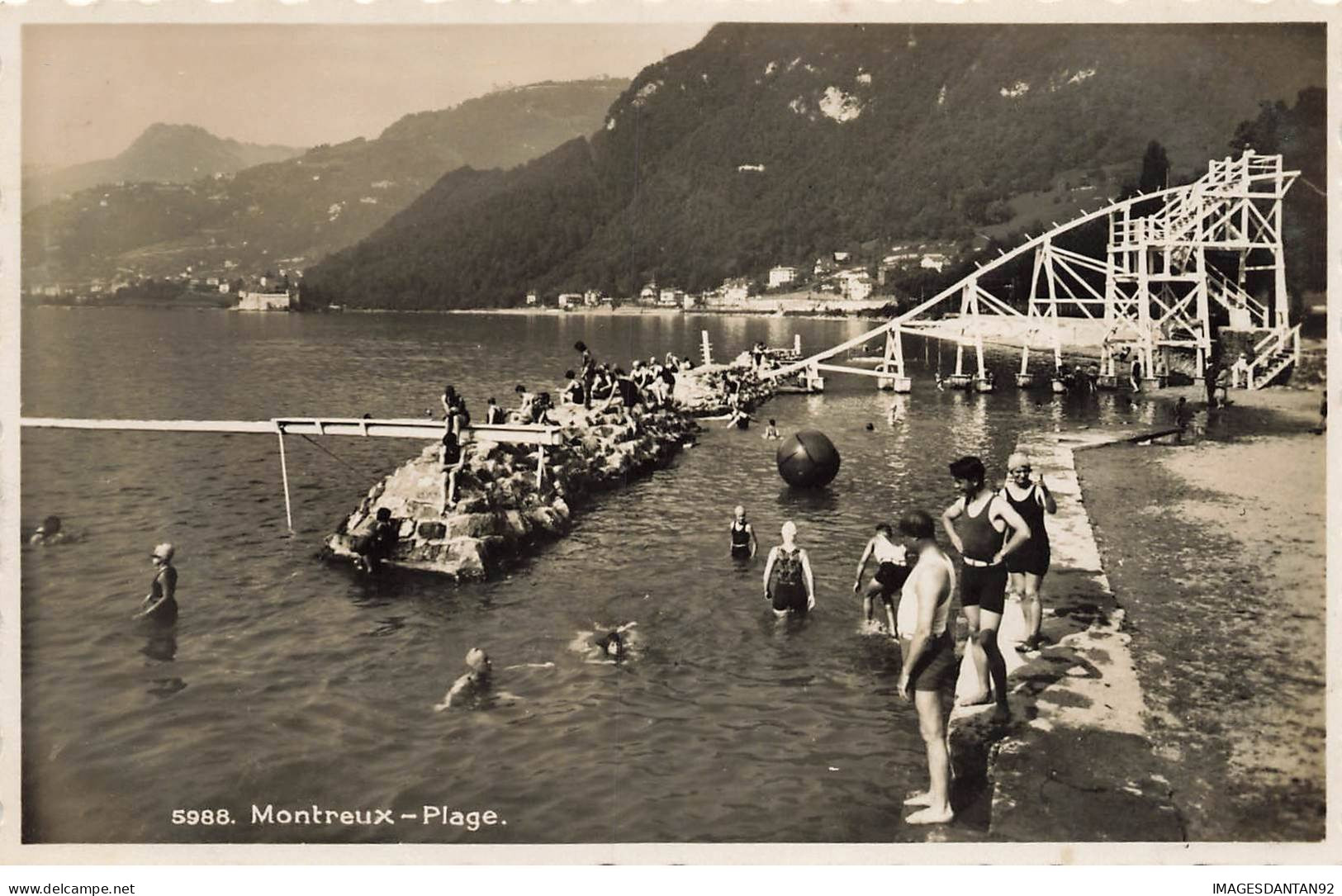 SUISSE #MK43994 MONTREUX PLAGE - Montreux