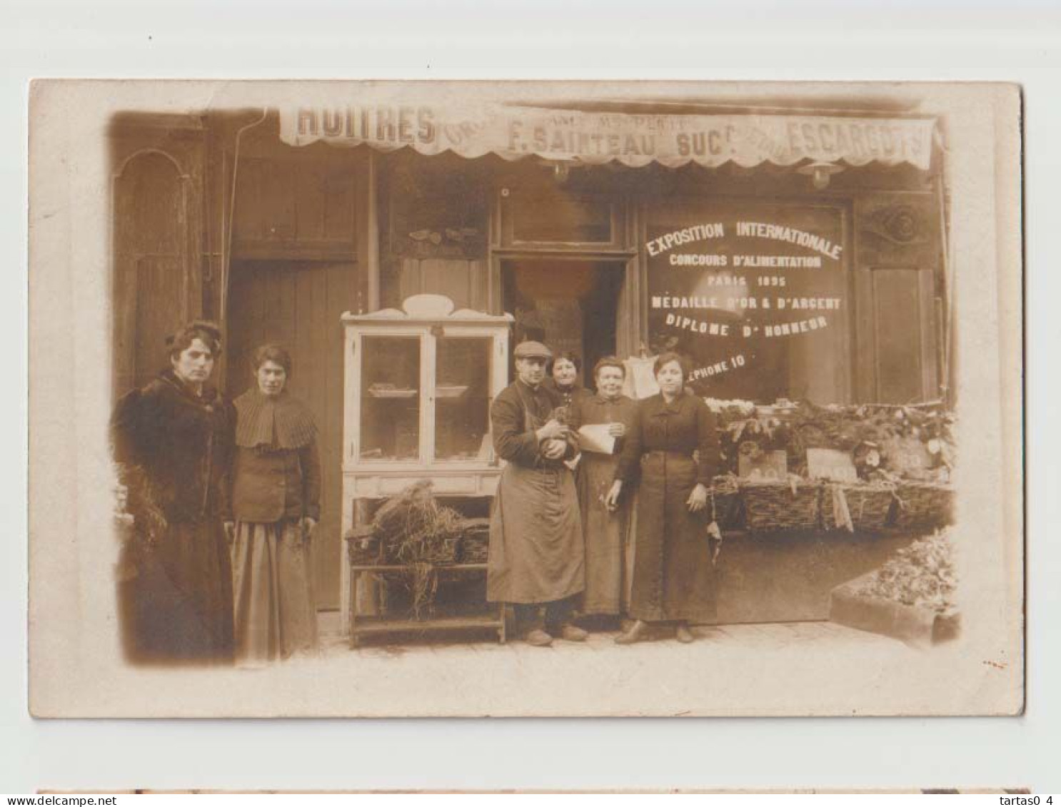 17 - MARENNES - CP PHOTO - RARE - Etablissement  SAINTEAU Huitres Escargots Devanture Magasin Animée  Bon état - Marennes