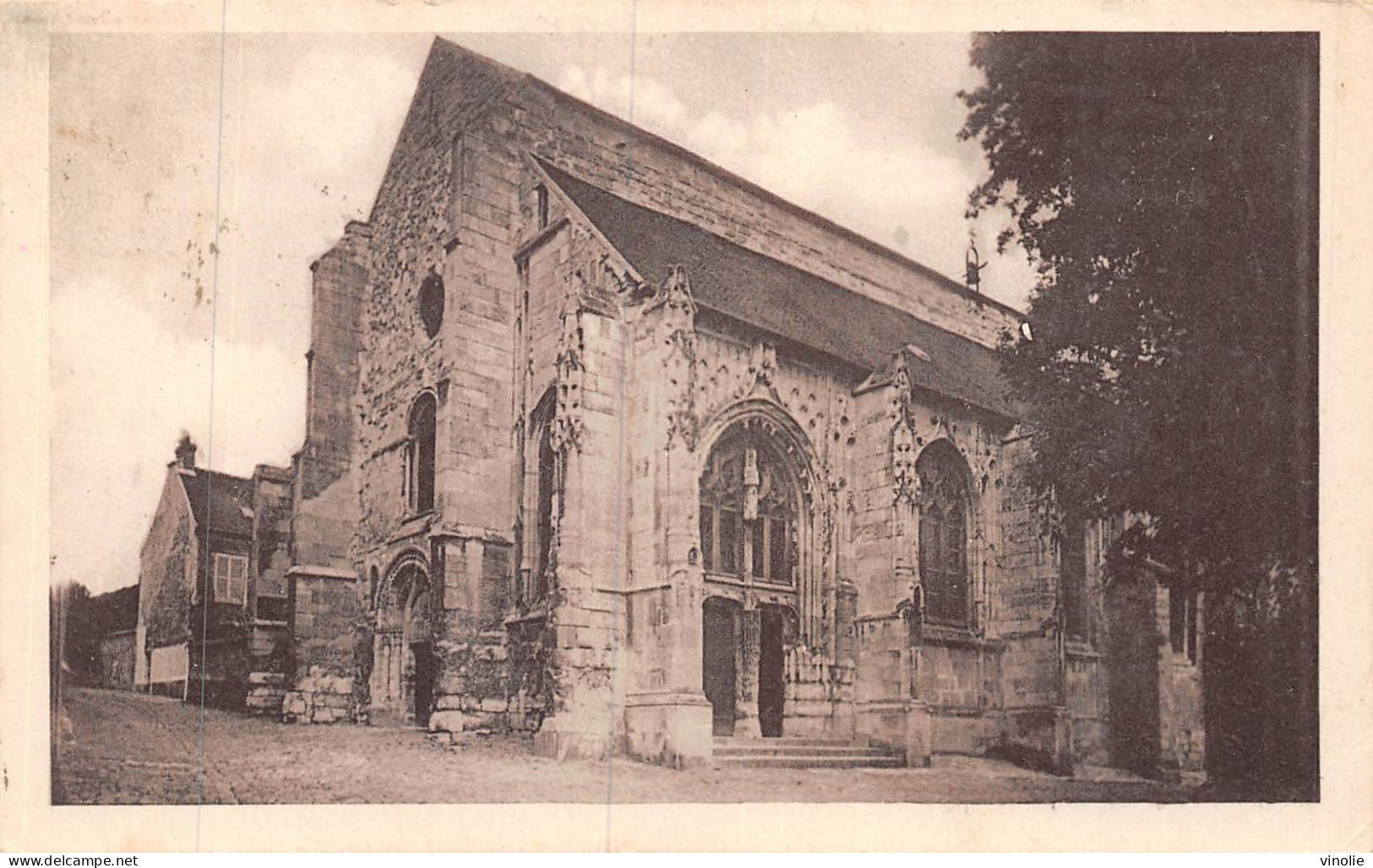 24-5852 : LOUVRES. EGLISE - Louvres