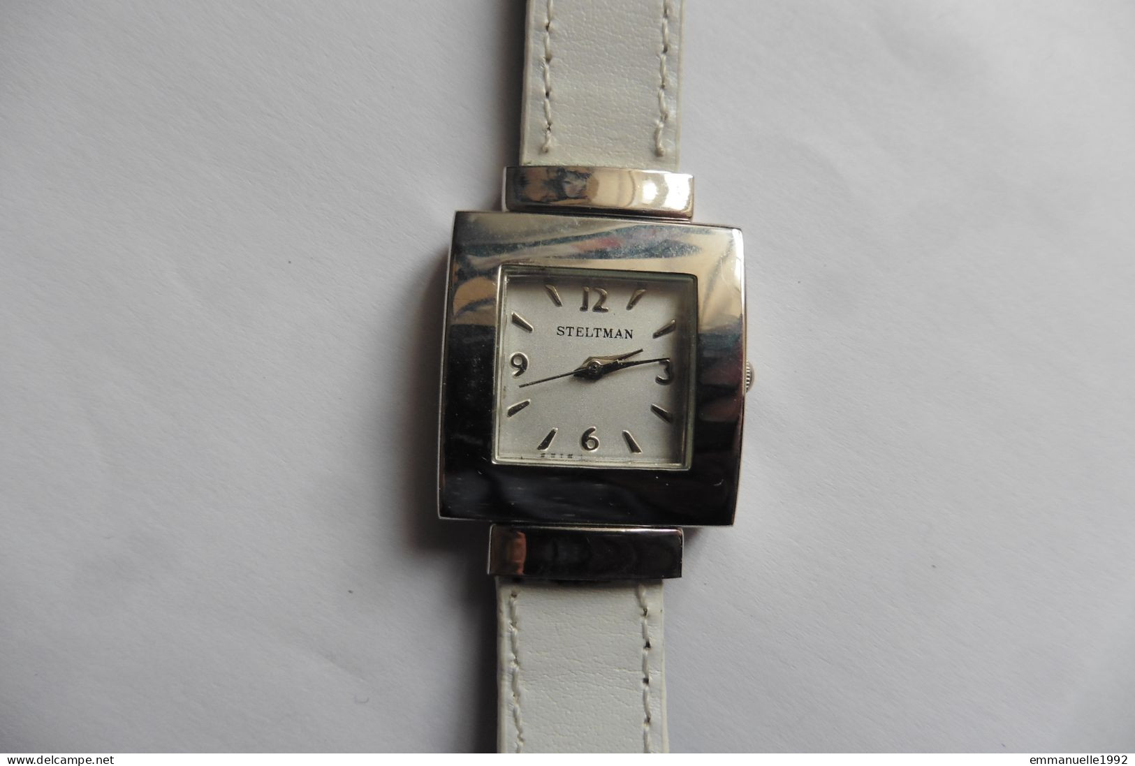 Montre Femme Réversible Steltman Métal Argenté Tissu Jean Bleu Et Cuir Blanc - Relojes Modernos