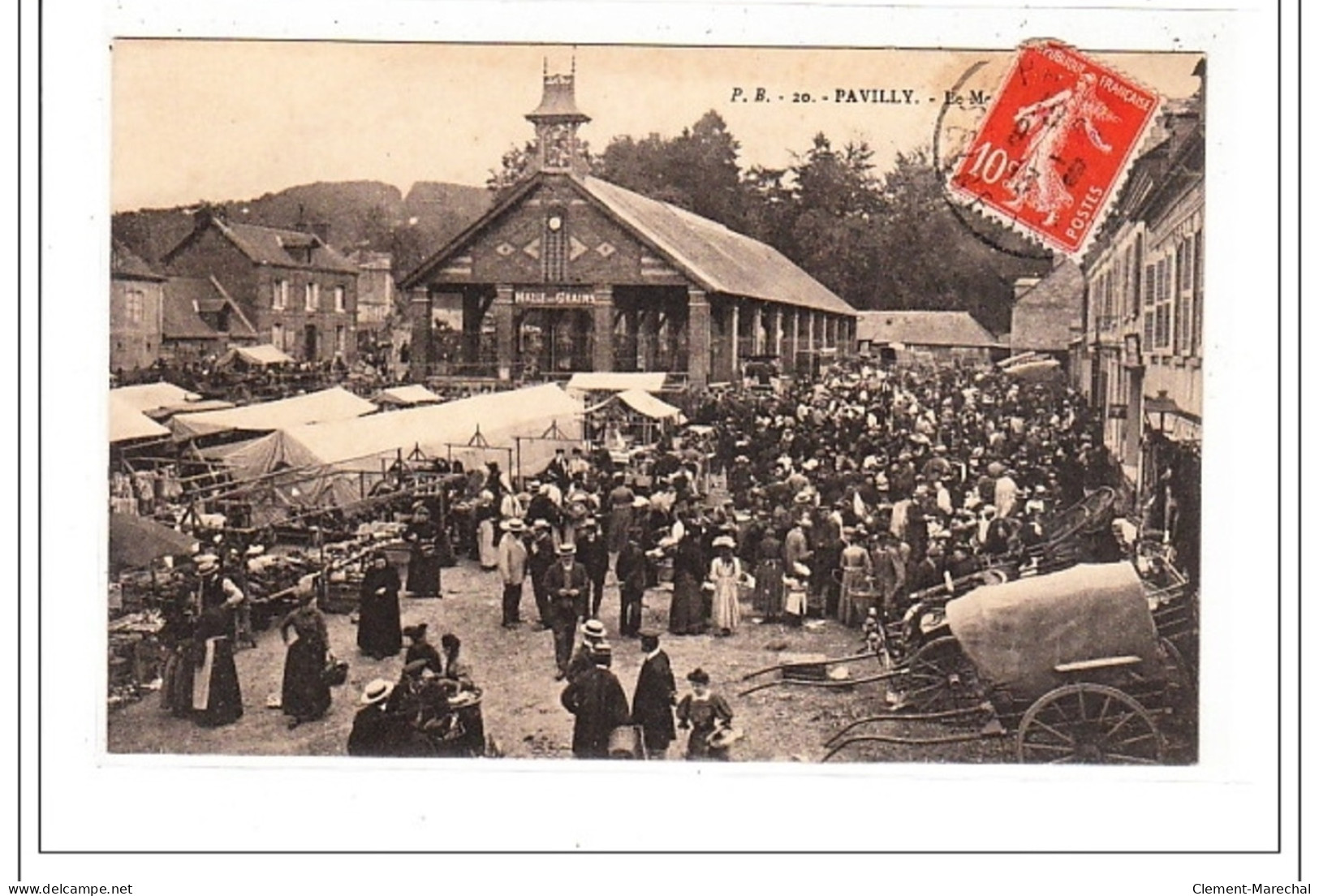 PAVILLY : Personnages Au Marché - Tres Bon Etat - Pavilly