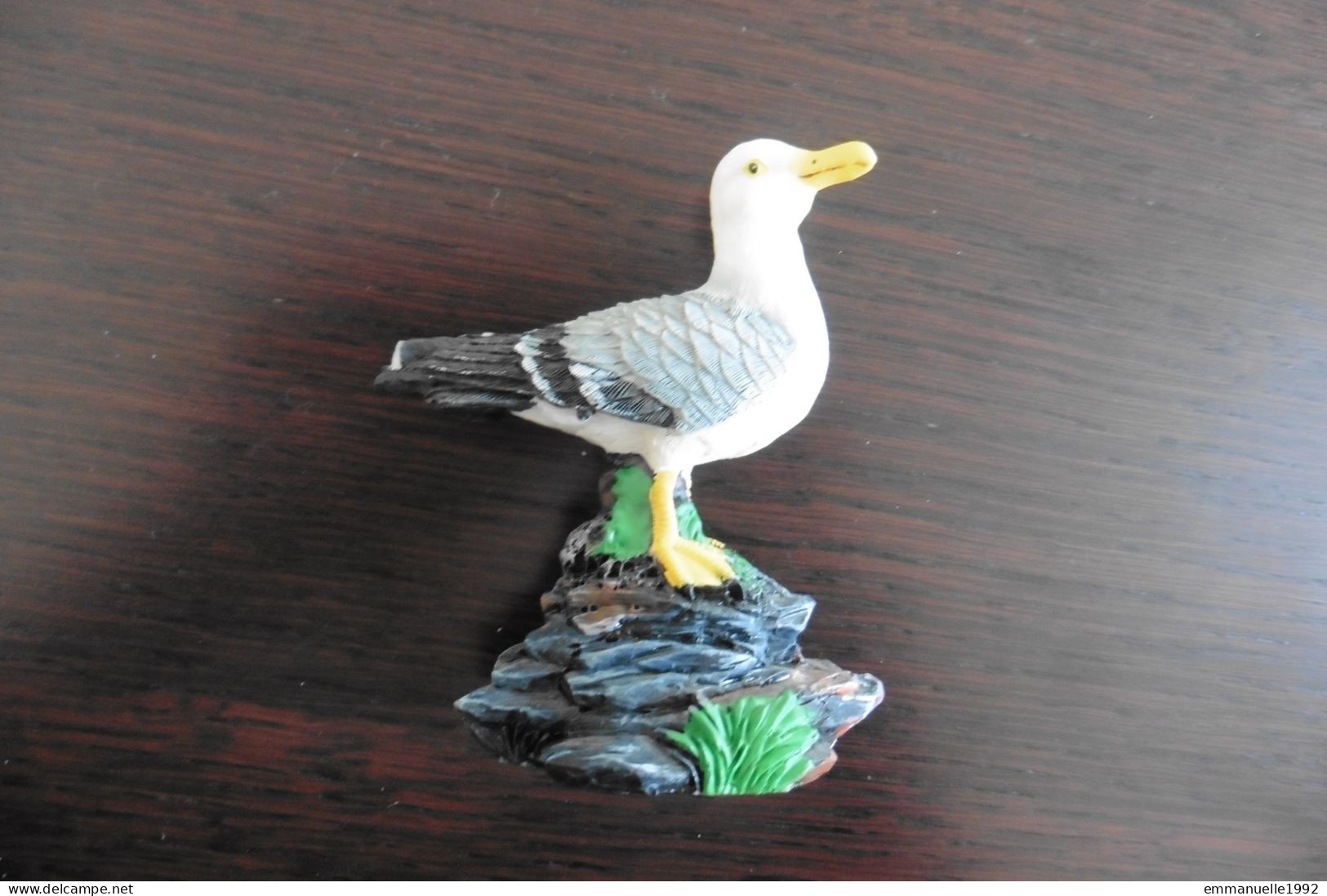 Figurine Objet De Vitrine Oiseau De Mer Goéland Mouette Canard Céramique Ou Résine - Animales