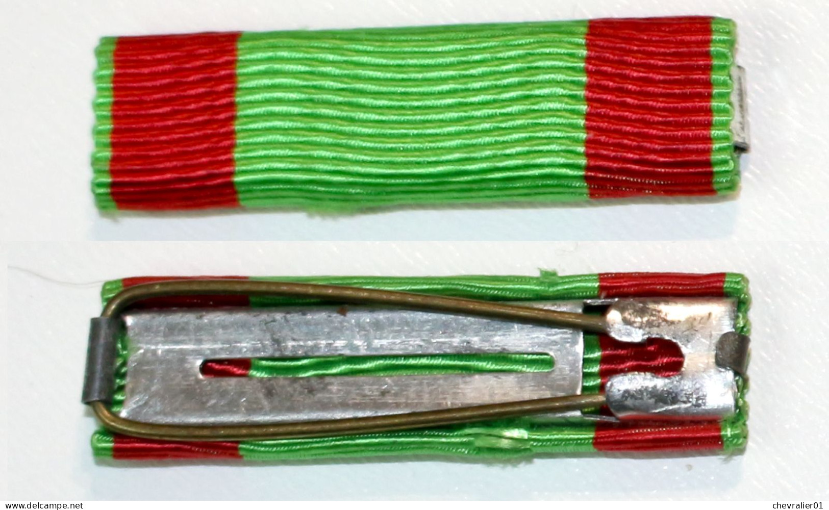 Médaille-BE-400-II_ruban De Rappel_Croix Militaire 2eme Classe_officier_21-16 - Belgique