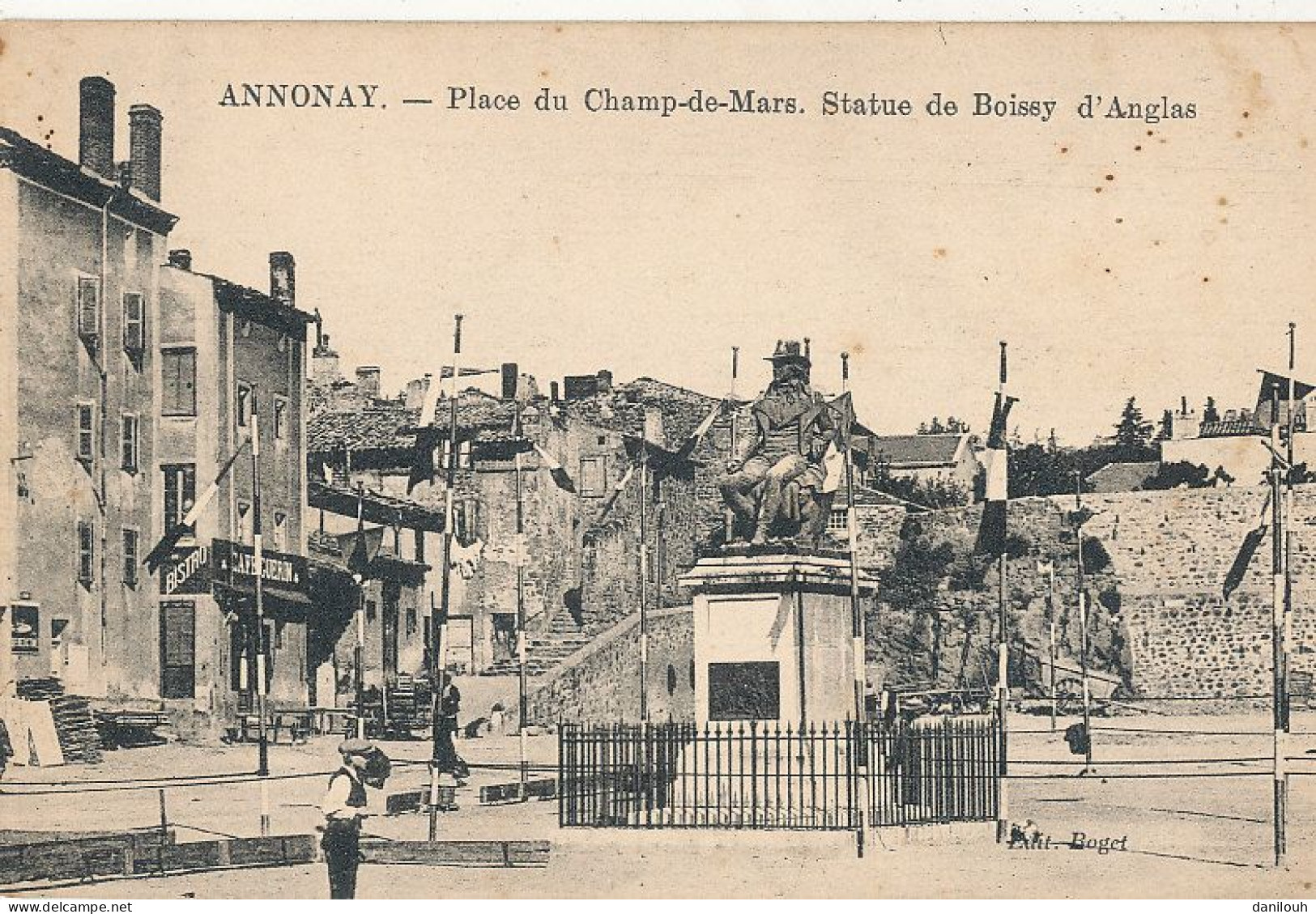 07 // ANNONAY  Place Du Champ De Mars    Statue Boissy D Anglas   Edit Boget - Annonay