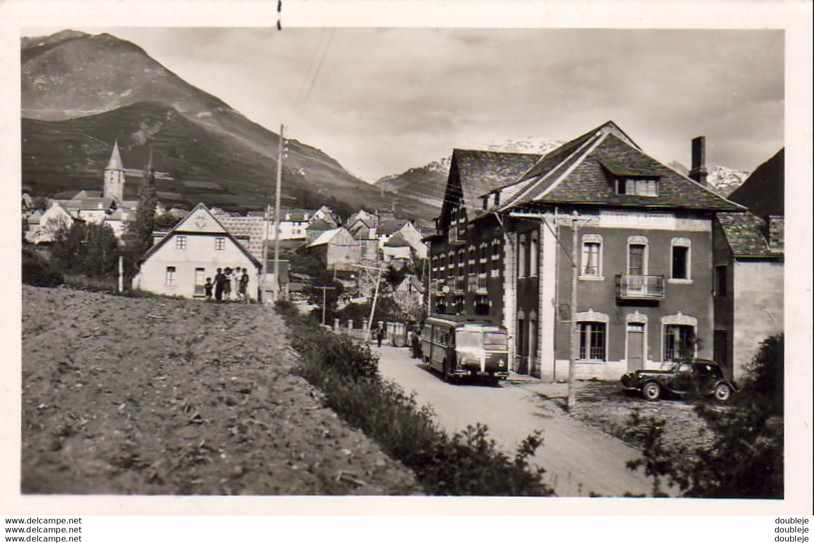 VALLE DE ARAN  SALARDU Y Hotel Lacreu .......... VAL D'ARAN - Lérida