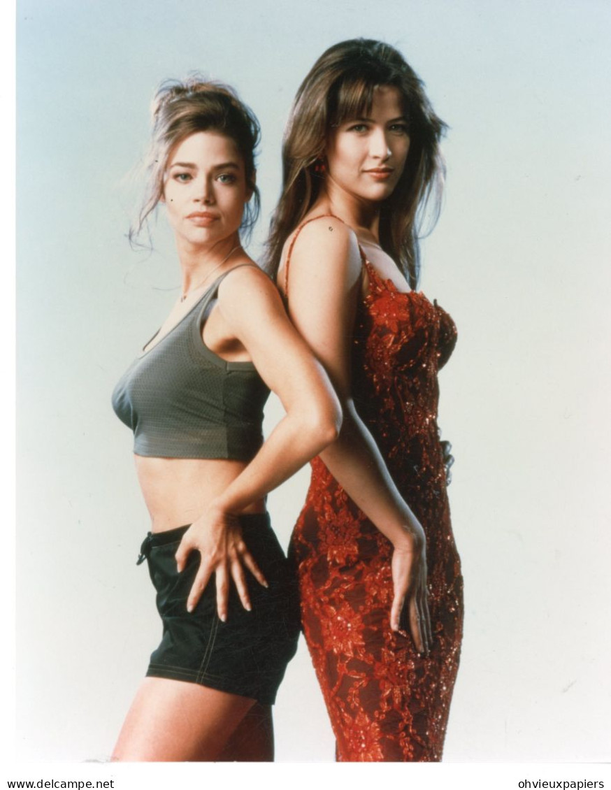 LOT DE  26  PHOTOS DE SOPHIE MARCEAU  et  1DENISE RICHARD