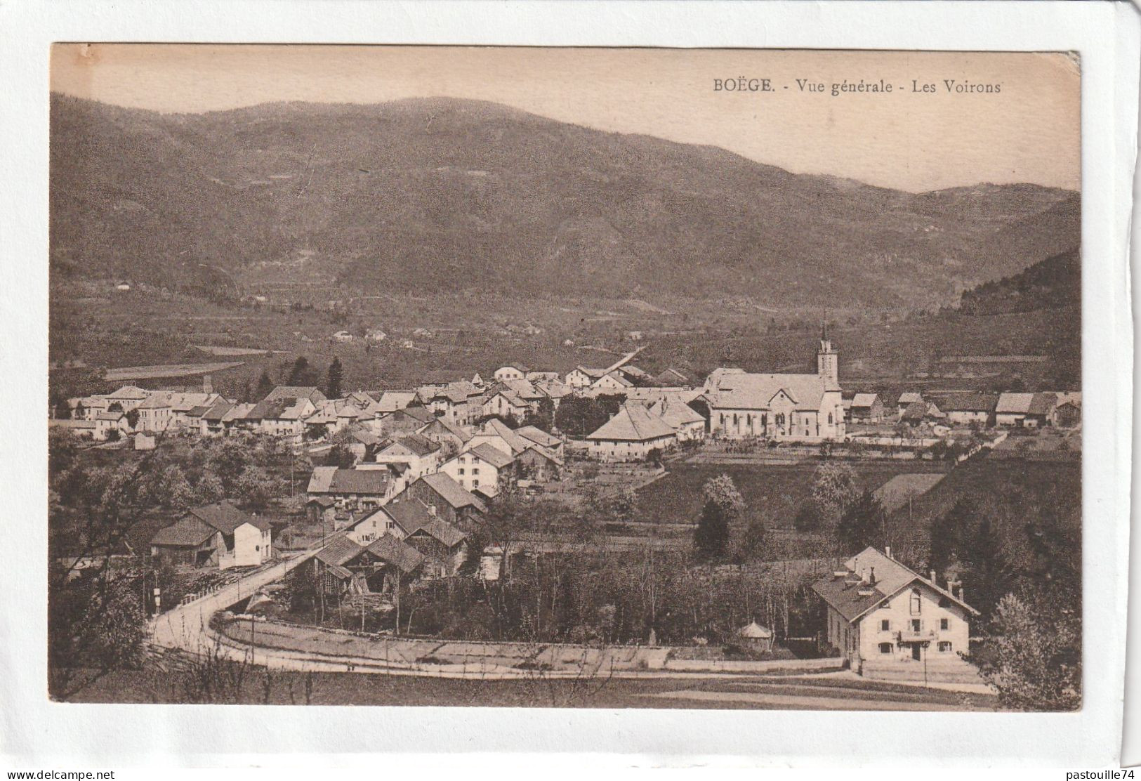 CPA :  14 X 9  -  BOËGE.  - Vue Générale - Les Voirons - Boëge