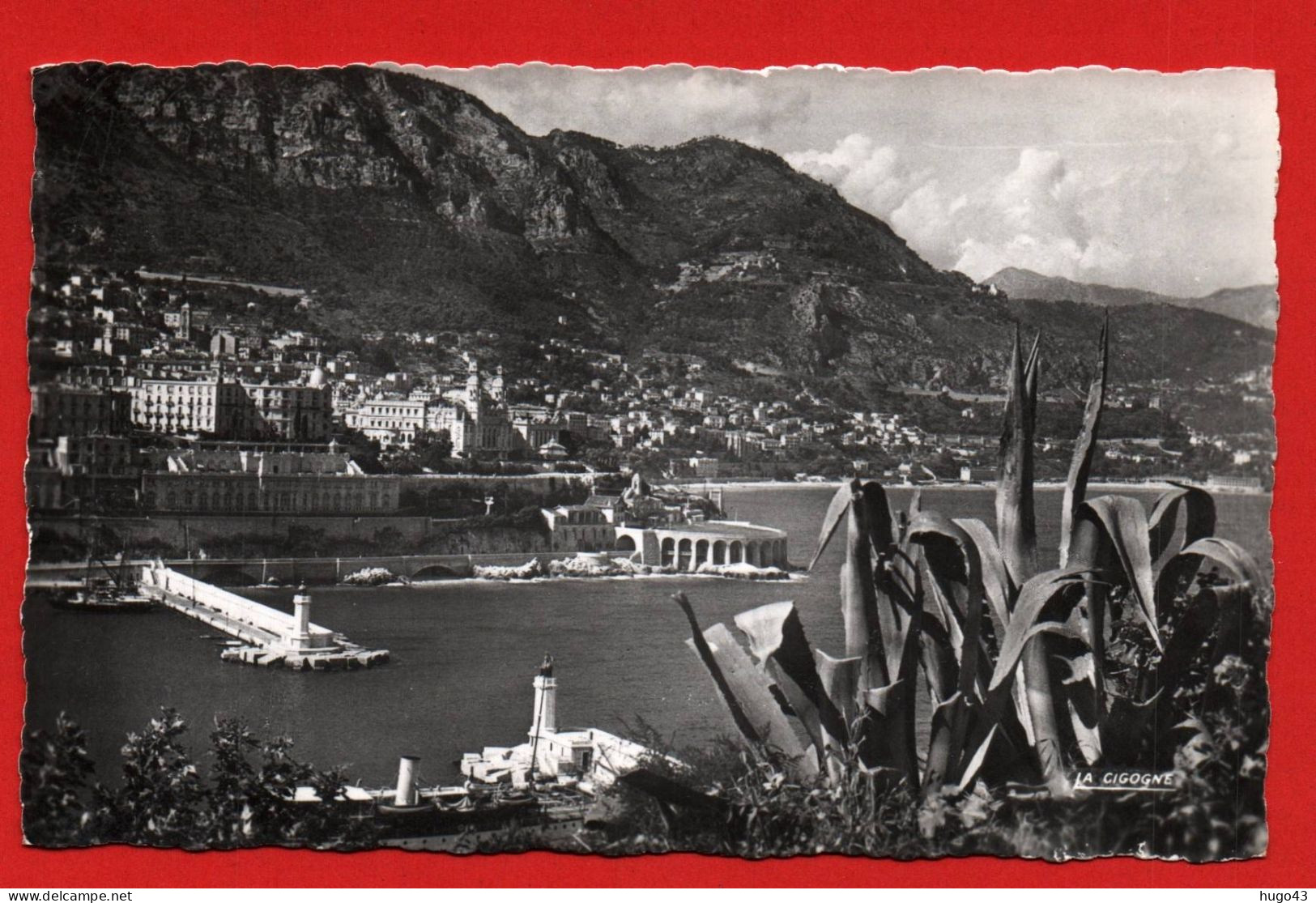 (RECTO / VERSO)  MONTE CARLO - ENTREE DU PORT EN 1960 - BEAU TIMBRE DE MONACO ET FLAMME - FORMAT CPA - Haven