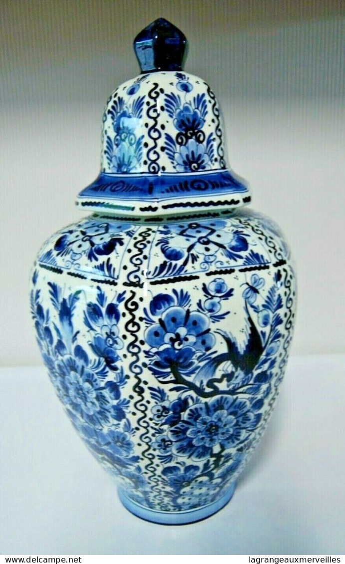 E1 Magnifique Pot - Vase Avec Couvercle Et Fretel - Made In Holland - Arte Popular