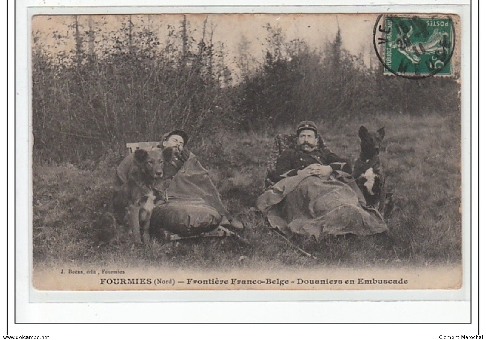 FOURMIES - Frontière Franco-Belge  - Douaniers En Embuscade - Très Bon état - Fourmies