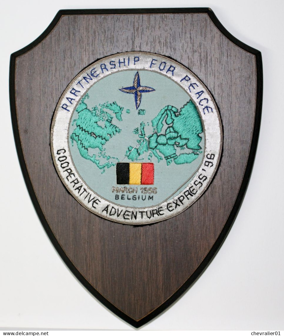 Militaria-BE-Plaque Partnership For Peace, Cooperative Adventure Express, March 1996 – OTAN – NATO - Other & Unclassified