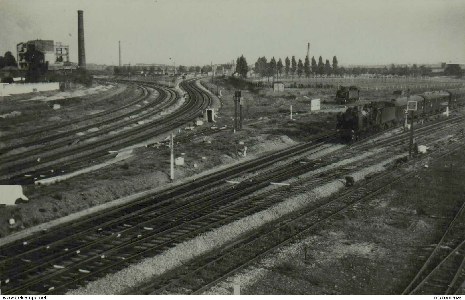 Reproduction - Bifur Sud De Lille - 231 A Laon + 141 TA, 1952 - Treni