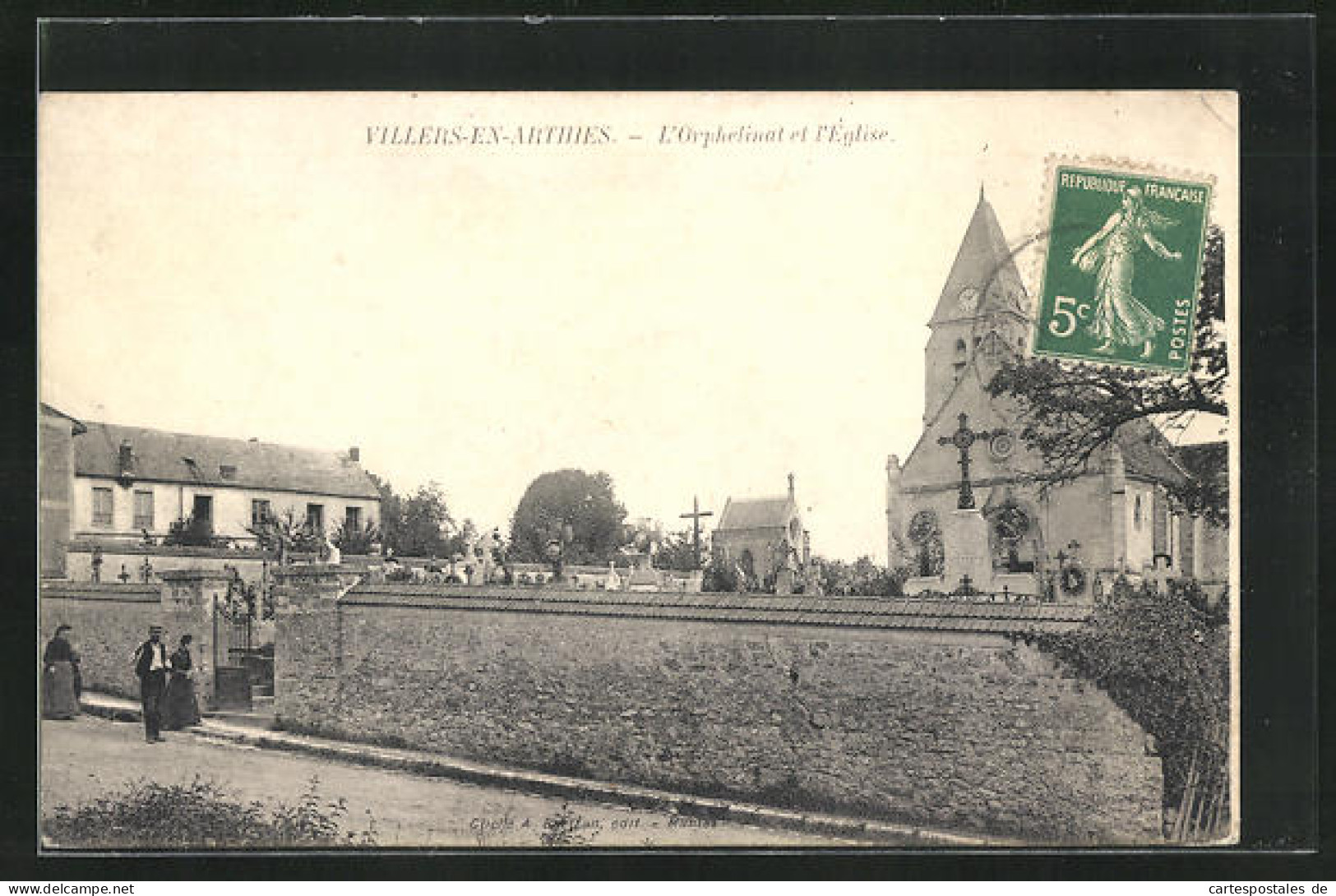 CPA Villers-en-Arthies, L`Orphelinat Et L`Èglise  - Arthies