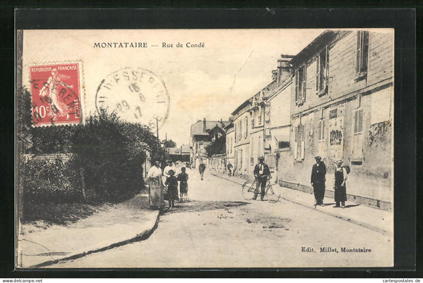CPA Montataire, Rue De Condé  - Montataire
