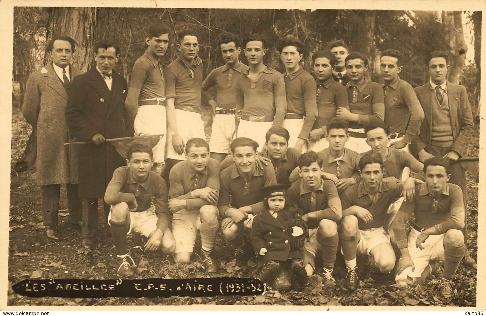 Aire Sur Adour * Carte Photo * " Les Abeilles " équipe Sport Football Rugby ? EPS 1931/1932 * Sport - Aire