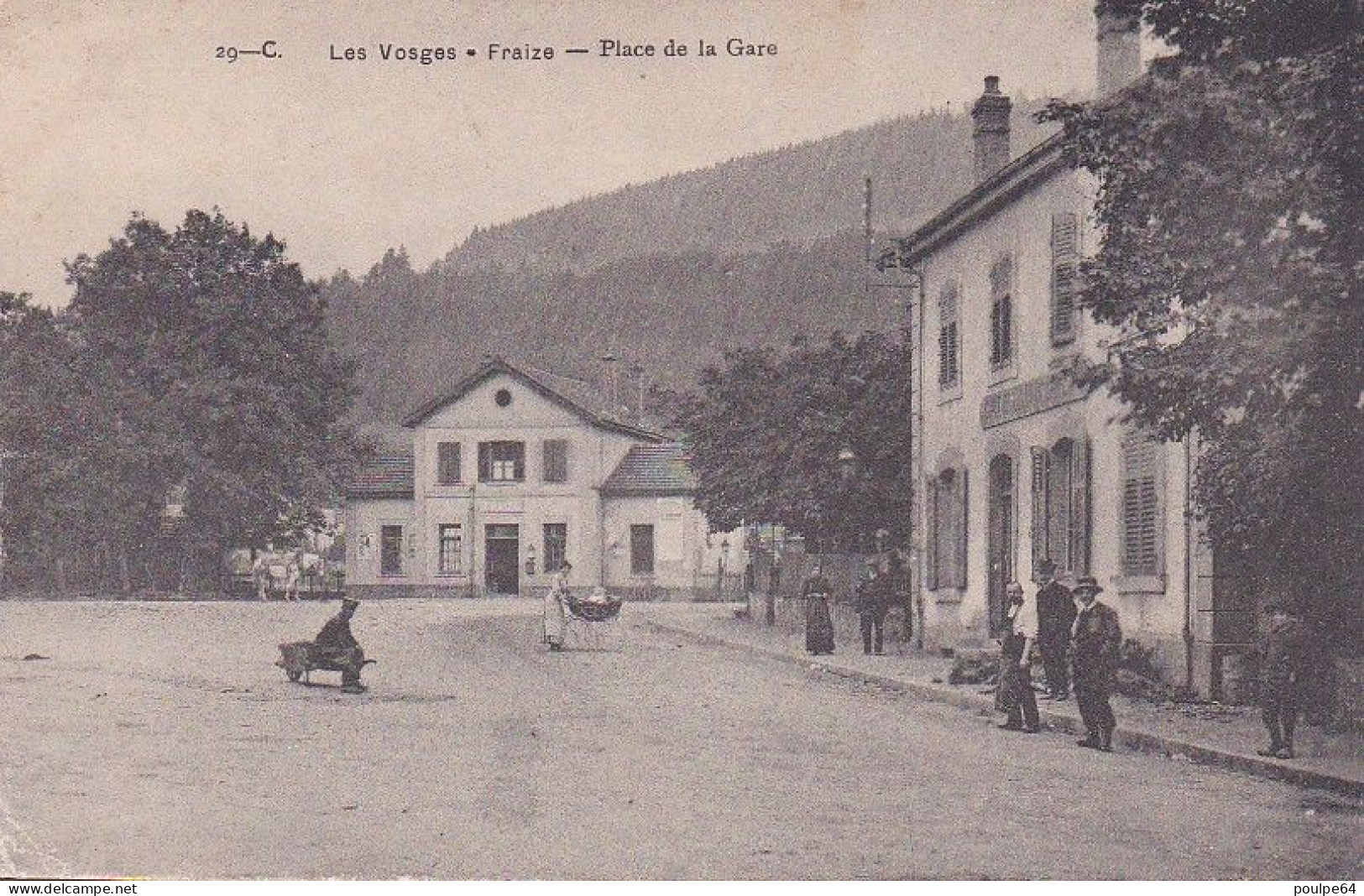 La Gare : Vue Extérieure - Fraize