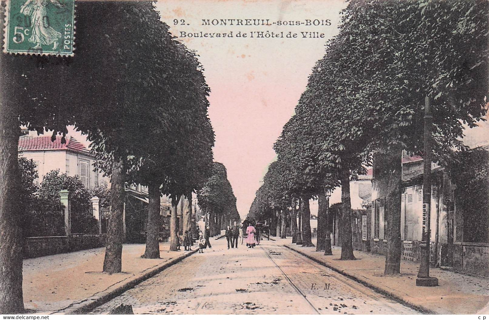 Montreuil  - Boulevard De L'Hotel De Ville -  CPA °J - Montreuil