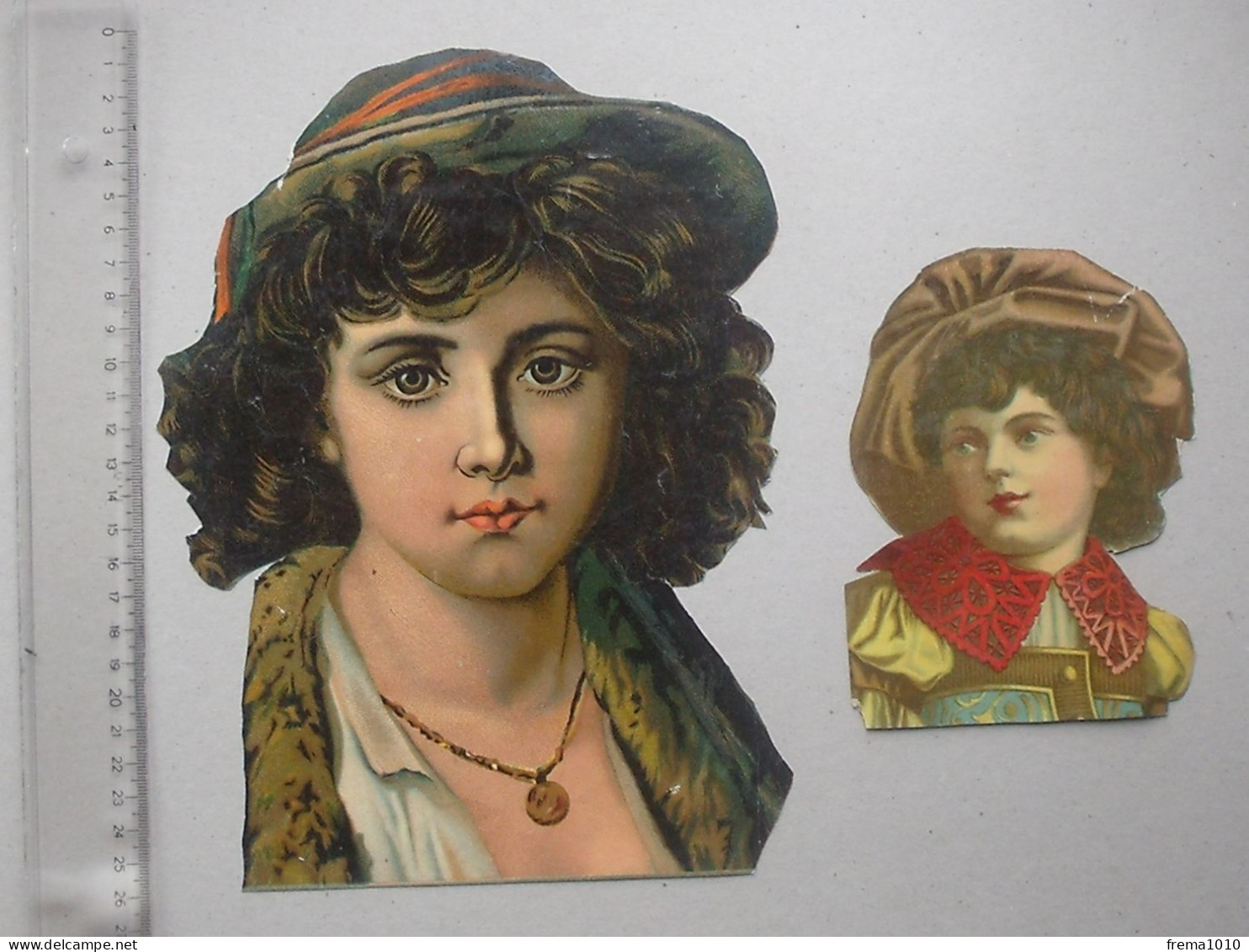 DECOUPAGE ANCIEN Grand Format Genre CHROMO: PORTRAIT ENFANT Lot 2 Différents - Garçonnet Berger ? - Children