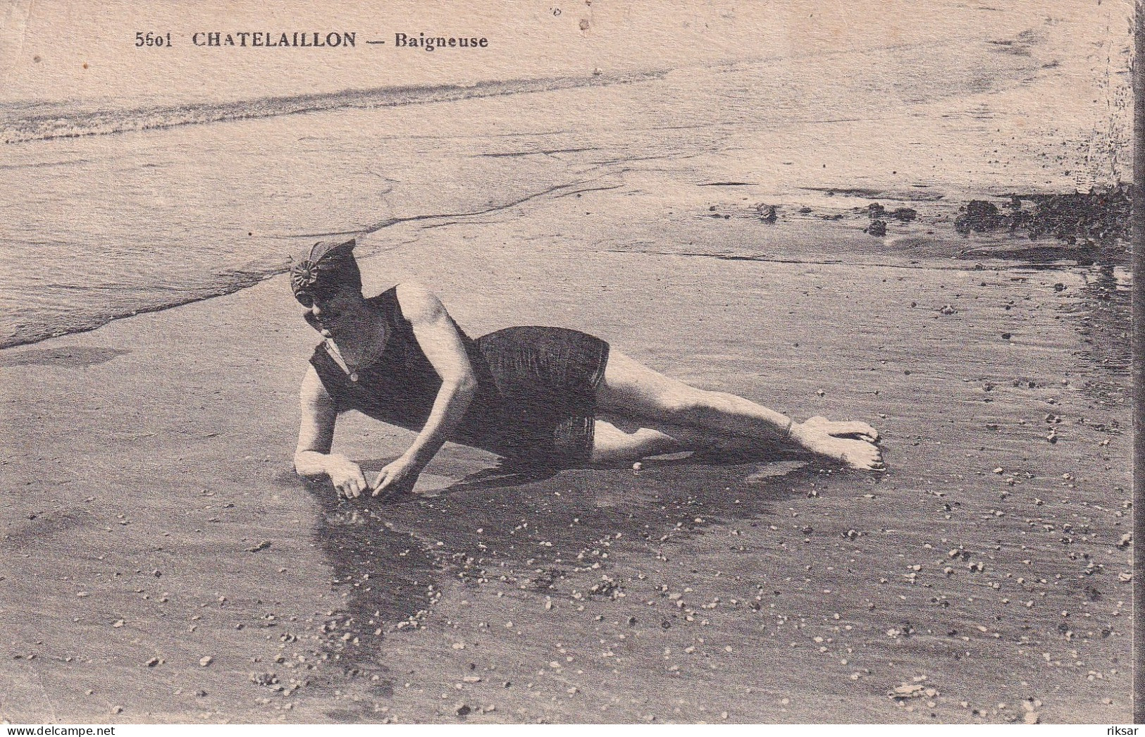 BAIGNEUSE(CHATELAILLON PLAGE) - Natation