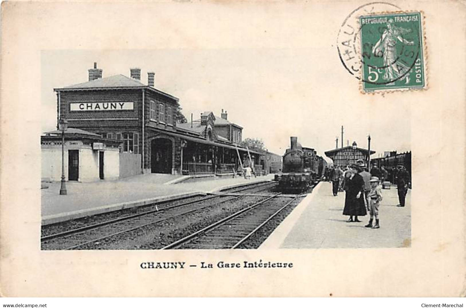 CHAUNY - La Gare Intérieure - Très Bon état - Chauny