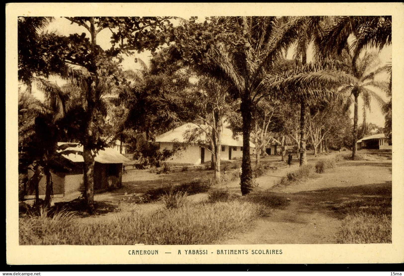 CAMEROUN A Yabassi Batiments Scolaires - Cameroun