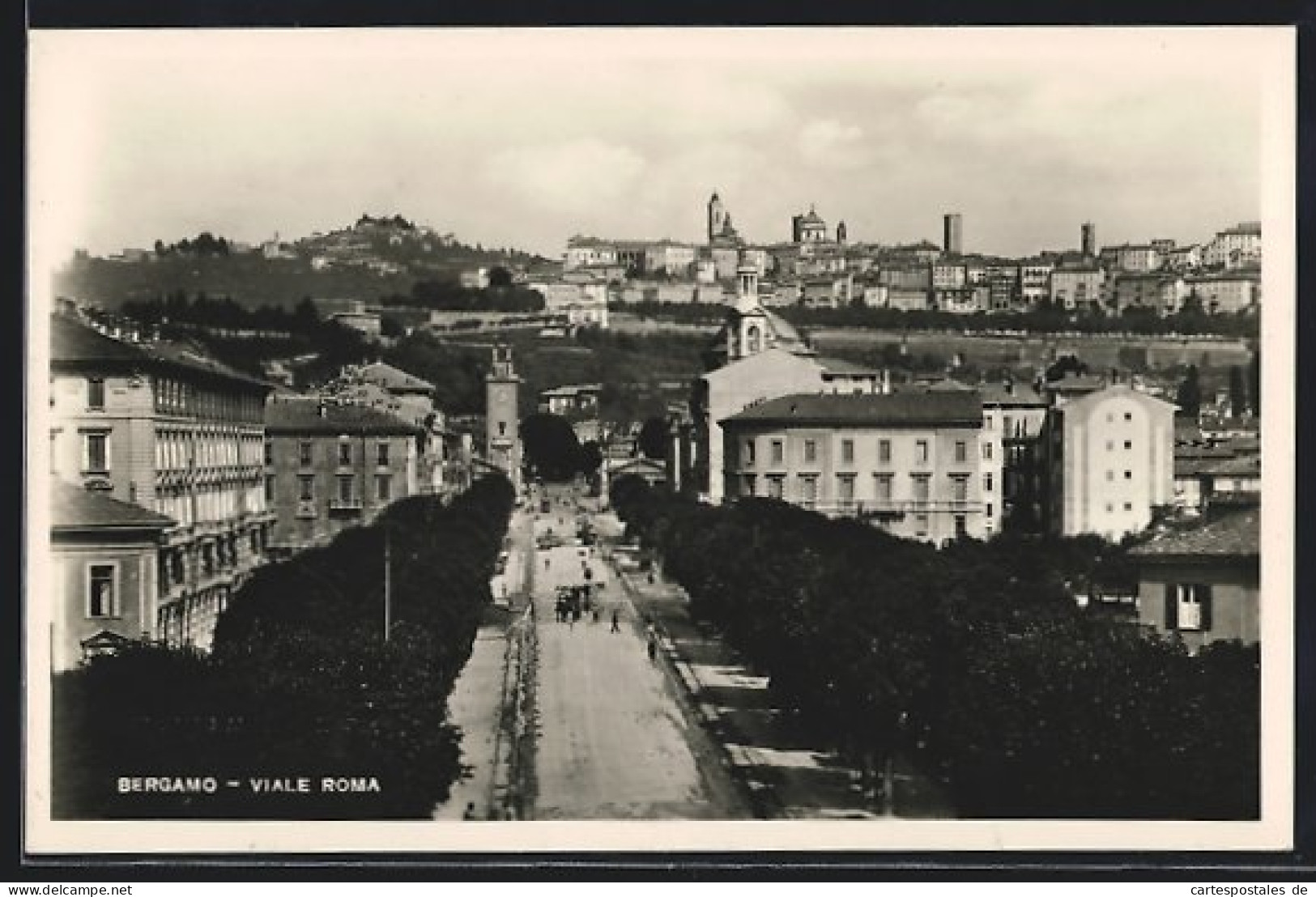 Cartolina Bergamo, Viale Roma  - Bergamo