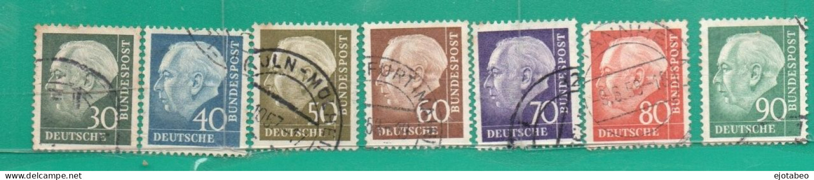 74 Alemania Occidental 1957 YT  125A/128B Ss  Ss  Usado,Used,Usato -Teodoro HeussTT-Escudos,Mapas Yvert Euros 7.50 - Used Stamps