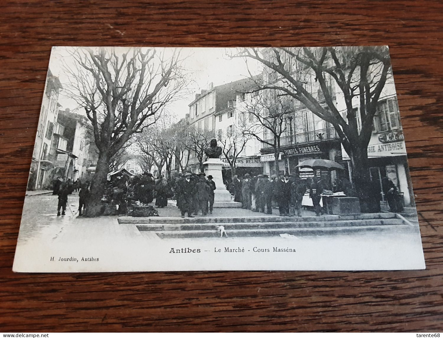 06 Antibes Le Marché Cours Massena - Antibes - Vieille Ville