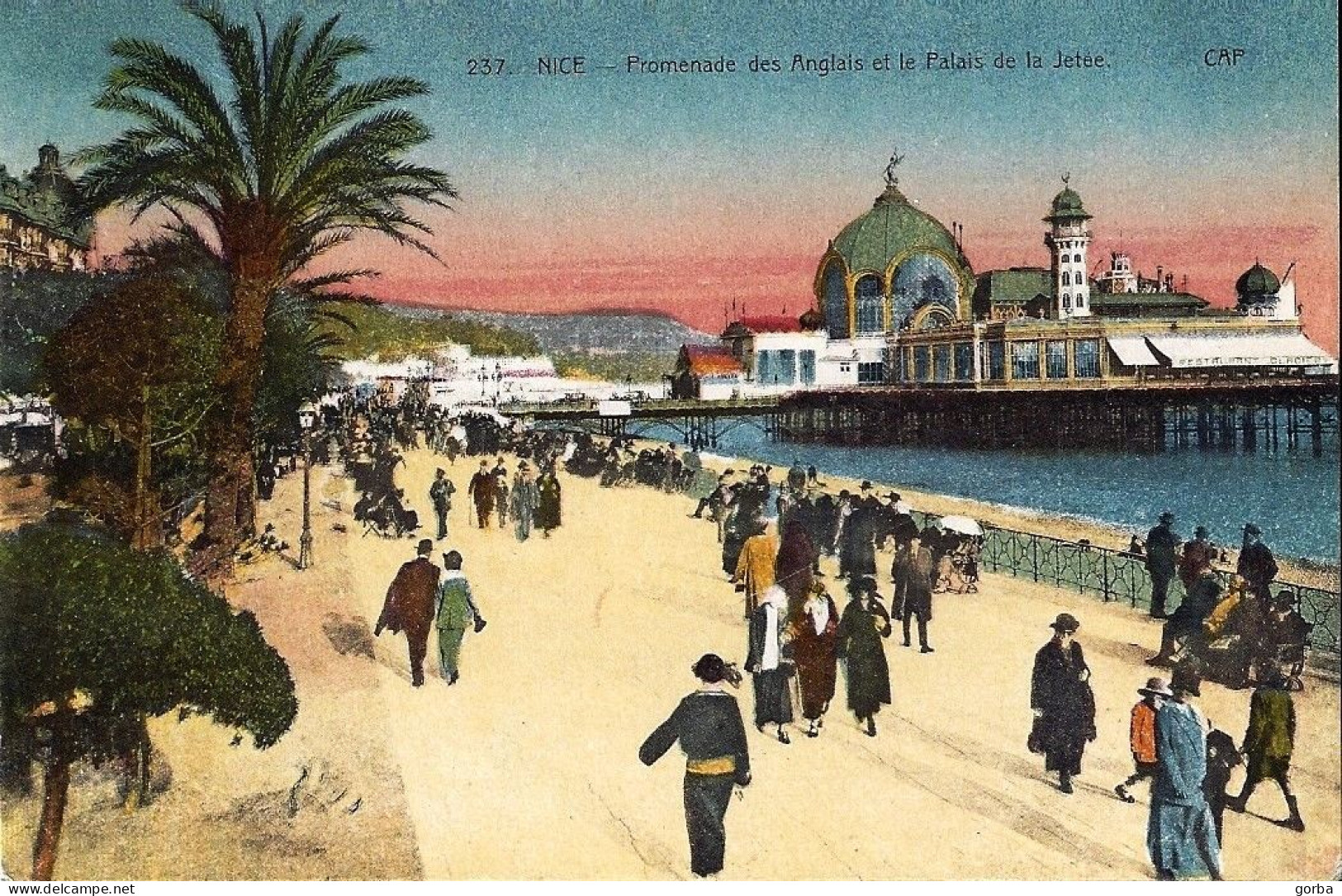 *CPA - 06 NICE Promenade Des Anglais Et Le Palais De La Jetée - Animée - Colorisée - Monumenten, Gebouwen