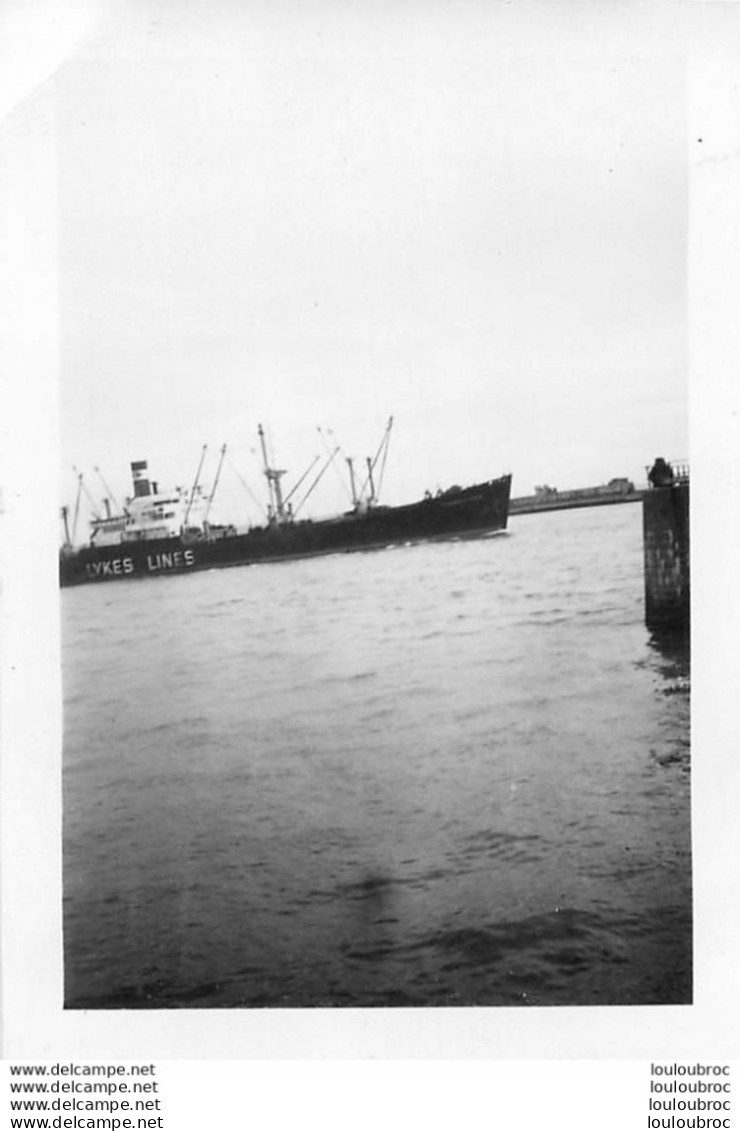 LE HAVRE CARGO EN PARTANCE POUR L'AMERIQUE 06/1952 PHOTO ORIGINALE 9 X 6 CM - Boats