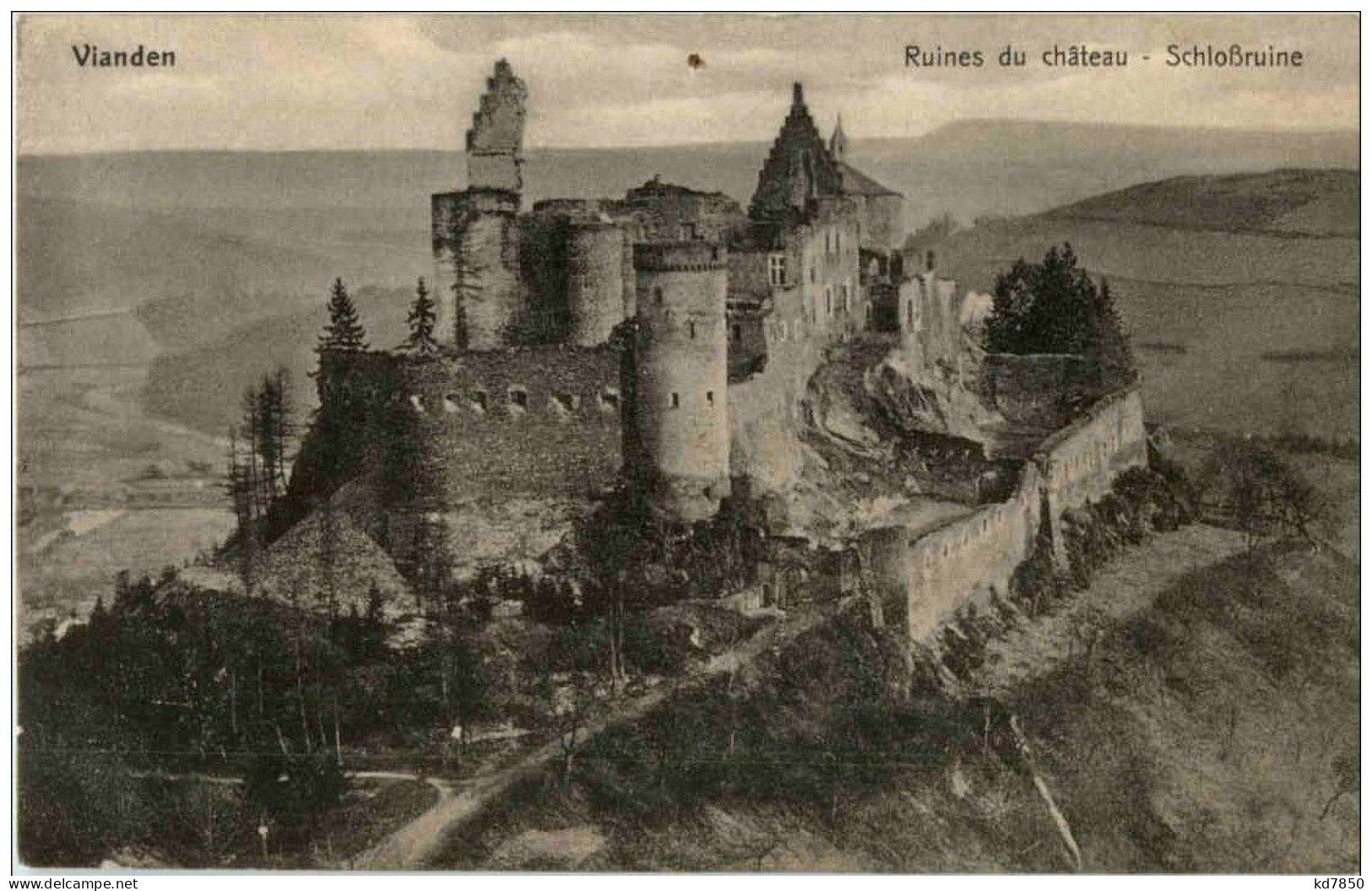 Vianden - Ruines Du Chateau - Vianden