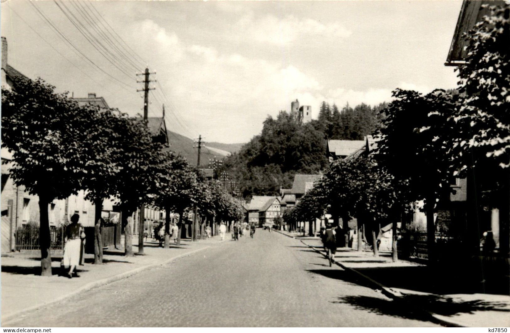 Steinbach-Hallenberg/Thür. - Hauptstrasse Und Hallenburg - Steinbach-Hallenberg