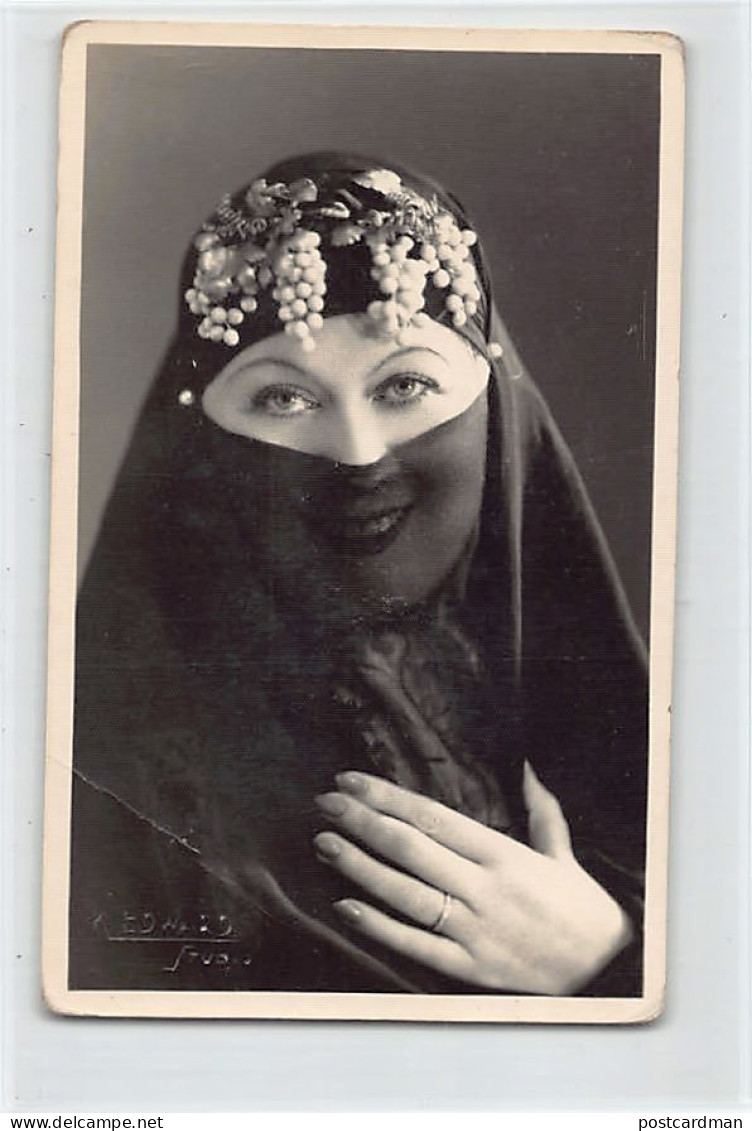 Iran ? - Veiled Woman - REAL PHOTO K. Edward's Studio - CORNER FOLDED See Scans - Iran