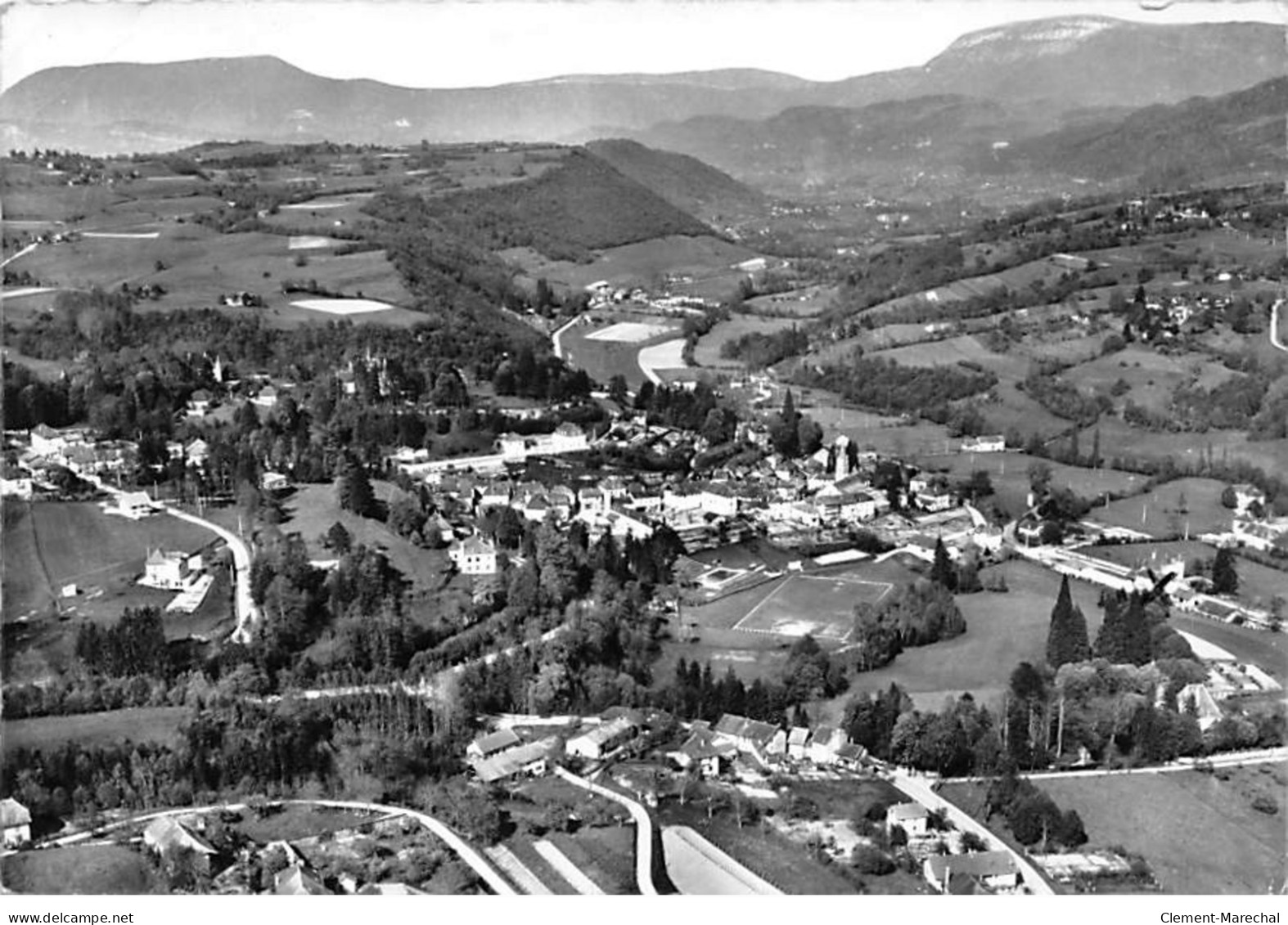 SAINT GEOIRE EN VALDAINE - Vue Générale Aérienne - Très Bon état - Saint-Geoire-en-Valdaine