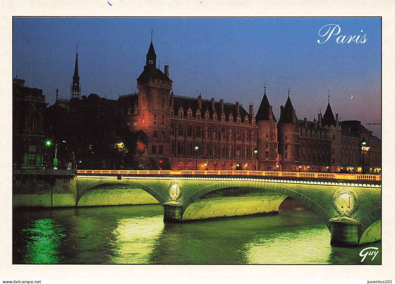 CPSM Paris-La Seine      L2900 - The River Seine And Its Banks