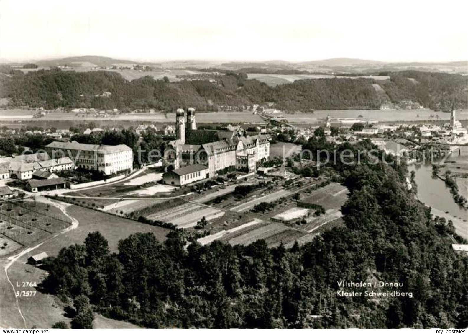 73318503 Vilshofen Donau Kloster Schweiklberg Fliegeraufnahme Vilshofen Donau - Vilshofen