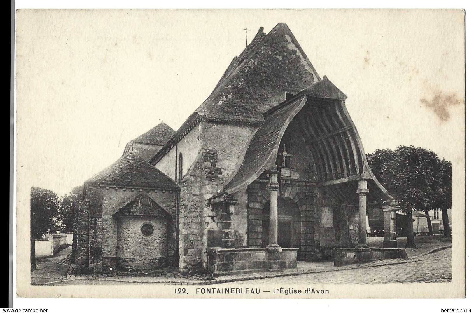 77 Avon  - L'eglise Pres De Fontainebleau - Avon