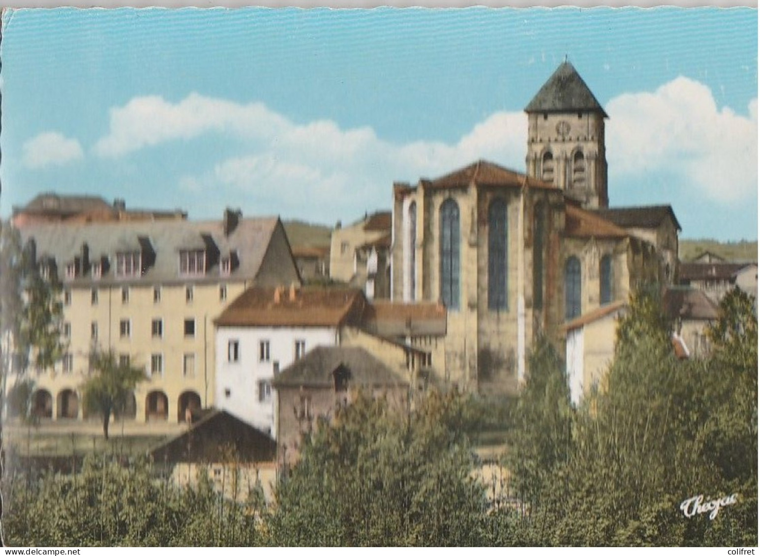 87 - Eymoutiers  -  La Collégiale - Eymoutiers