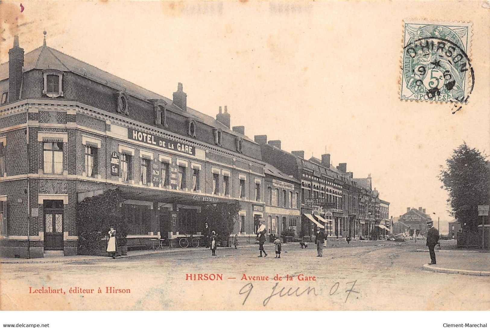 HIRSON - Avenue De La Gare - Très Bon état - Hirson