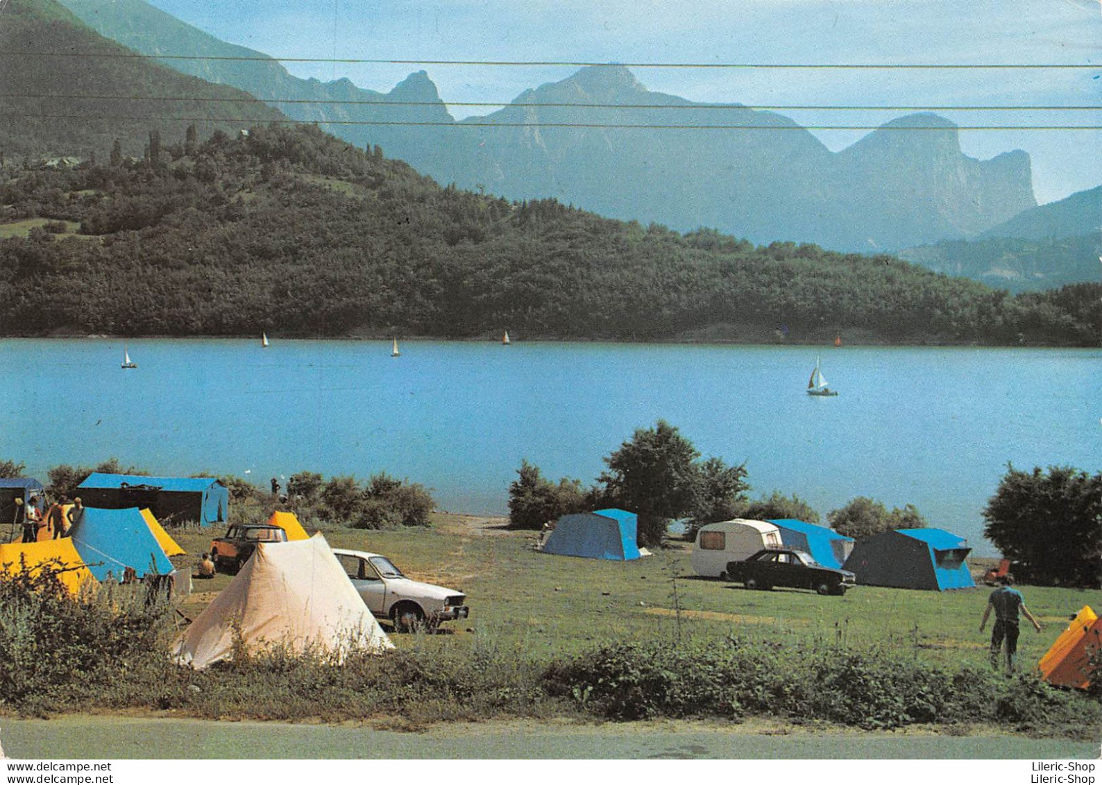 [38] CORPS- Le Camping, Le Lac Sautet Et La Chaine Du Dévoluy - Automobiles Opel Kadett R12 CPSM GF  ( ͡◕ ͜ʖ ͡◕) ♦ - Corps