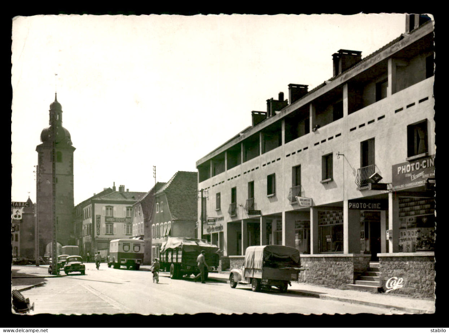 57 - SARRALBE - RUE NAPOLEON 1ER - CAMIONS - Sarralbe