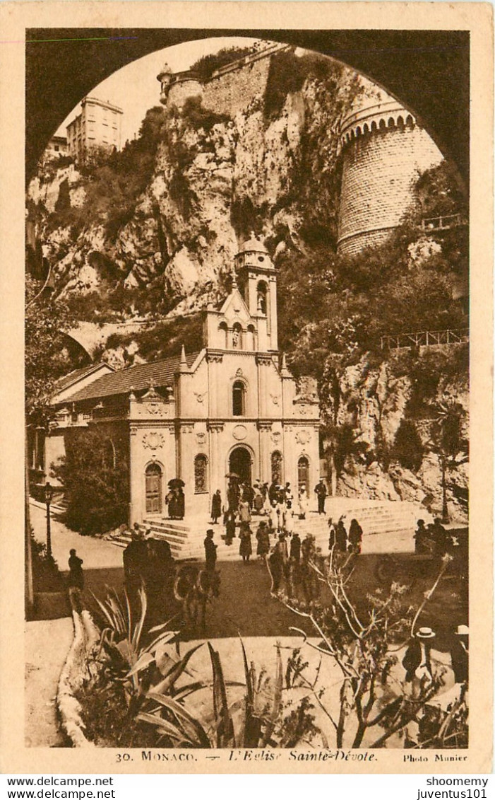 CPA Monaco-L'église Sainte Dévote-Beau Timbre     L1070 - Panoramische Zichten, Meerdere Zichten