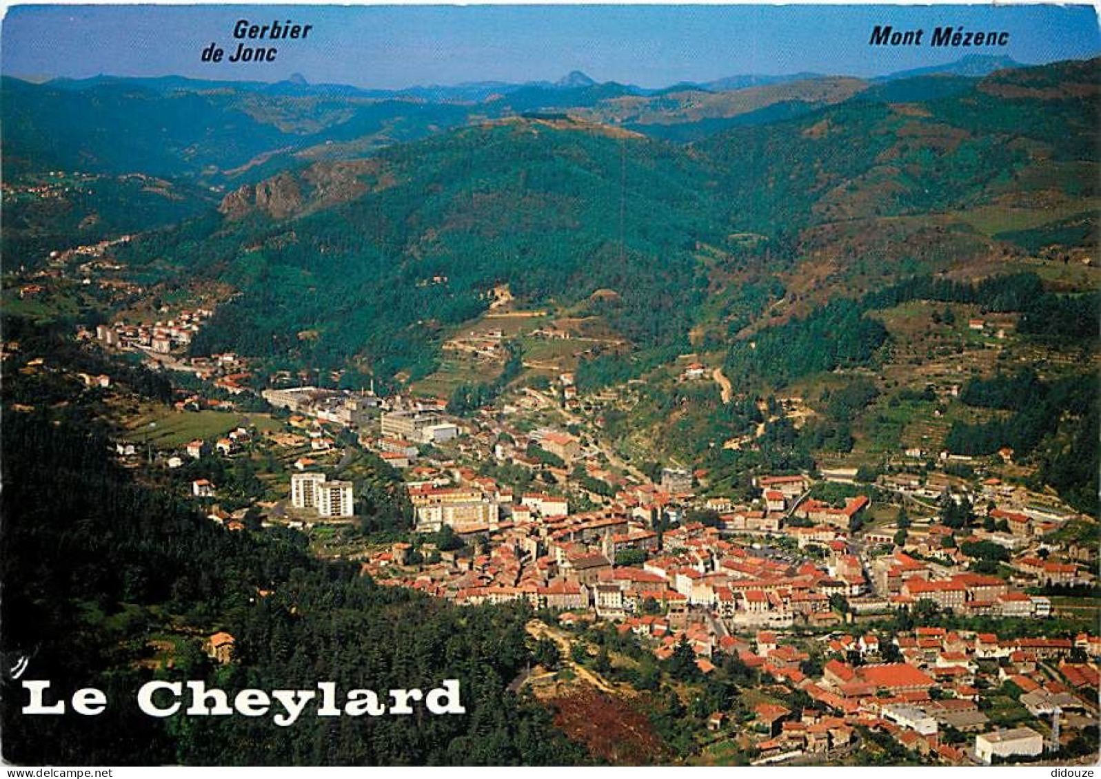 07 - Le Cheylard - Vue Générale Aérienne - Au Fond, Gerbier De Jonc 1551 M Et Mont Mezenc 1754 M - CPM - Voir Scans Rect - Le Cheylard