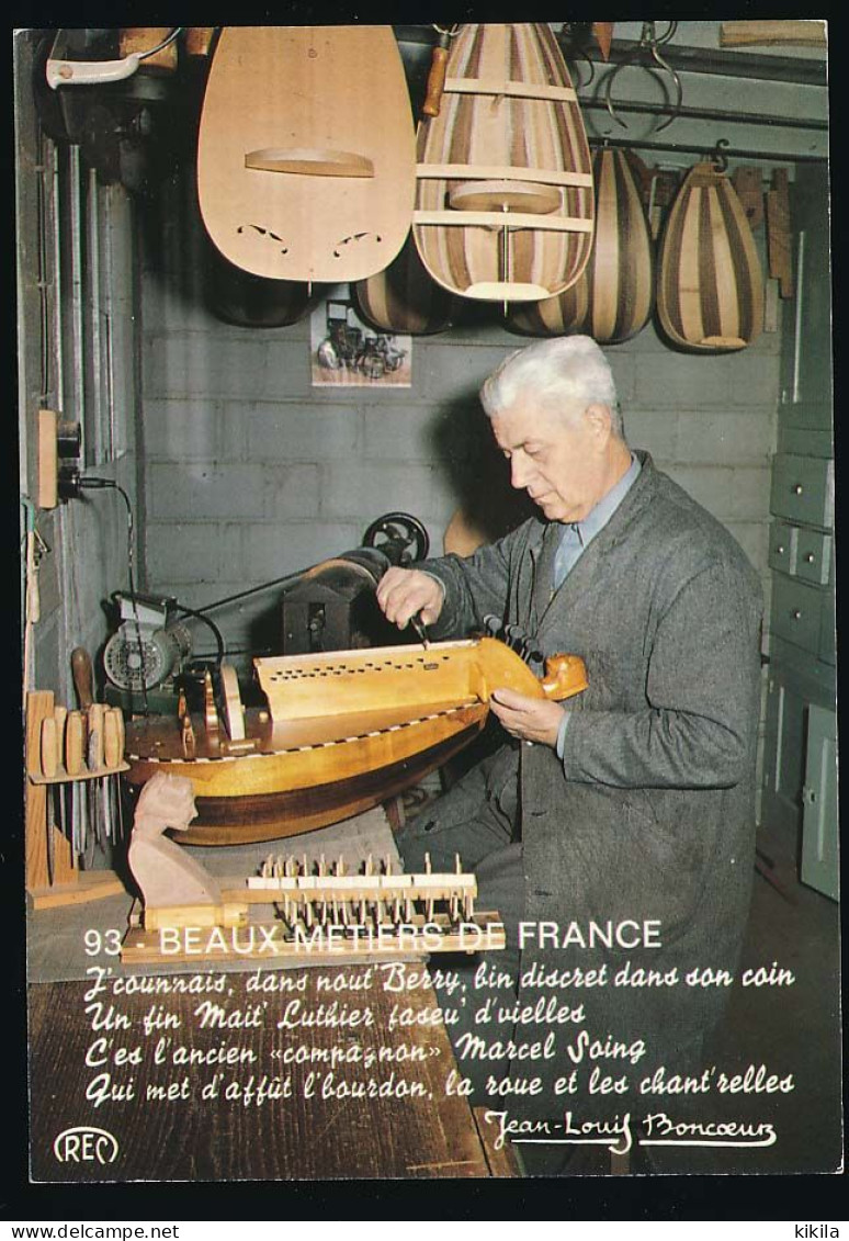 CPSM / CPM 10.5 X 15 Indre LA CHATRE Marcel Soing  Luthier Groupe Folklorique "Les Gas Du Berry" à Nohan - La Chatre