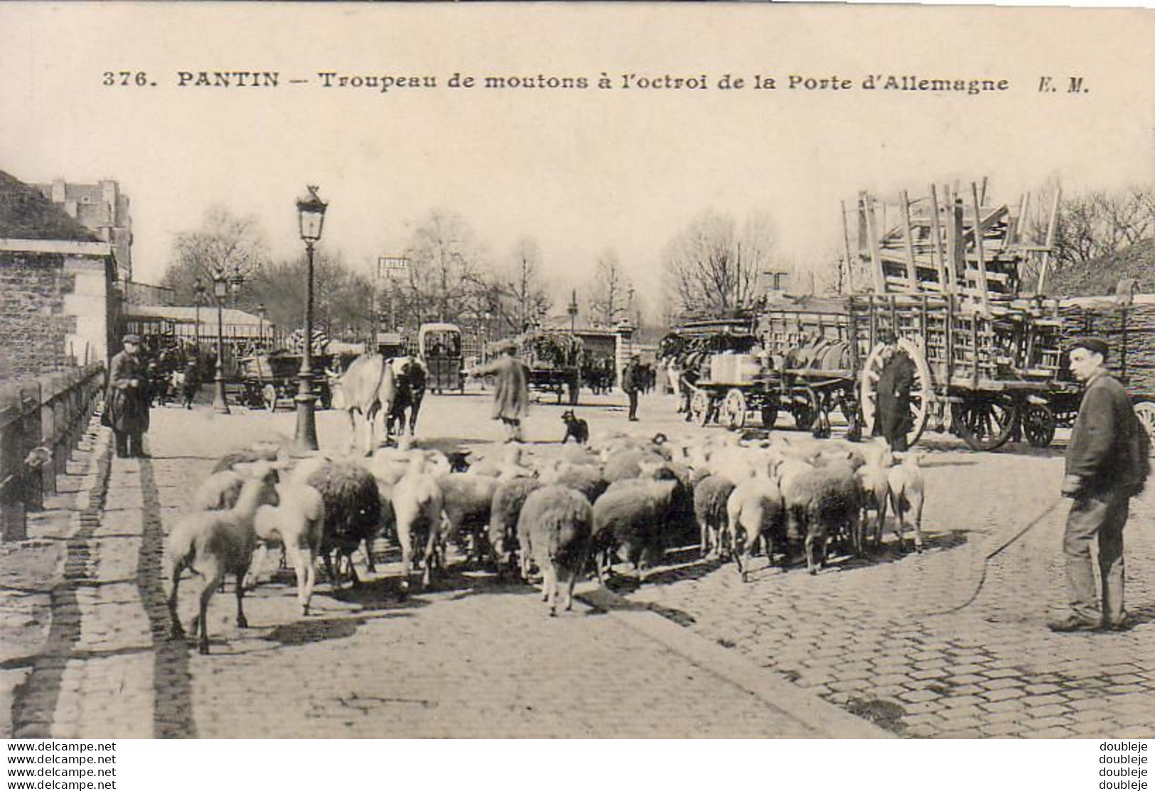 D93  PANTIN  Troupeau De Moutons à L'Octroi De La Porte D'Allemagne - Pantin