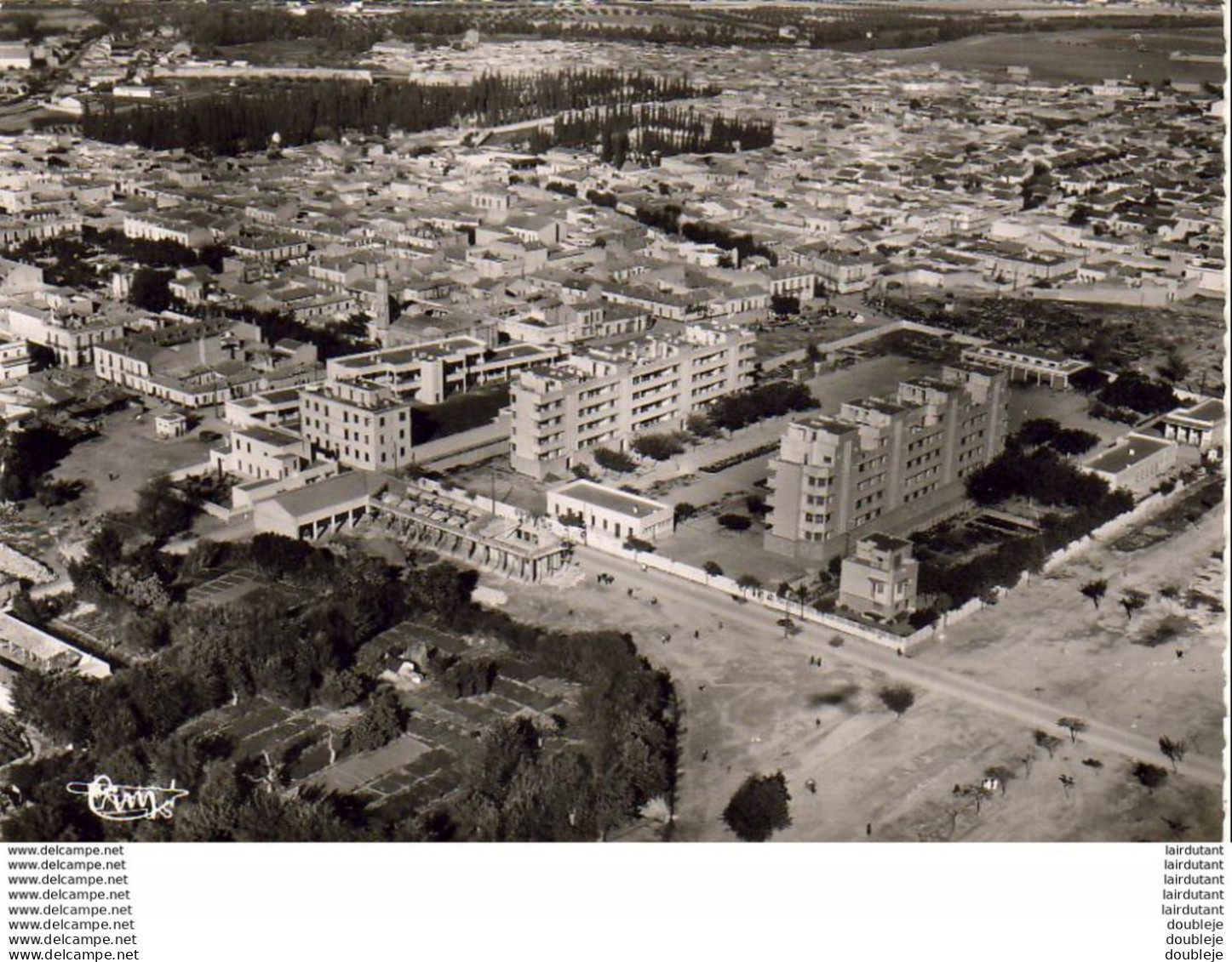 ALGERIE  SIDI- BEL- ABBES  Vue Générale Aérienne Et Le Quartier Indigène   ..... - Sidi-bel-Abbès